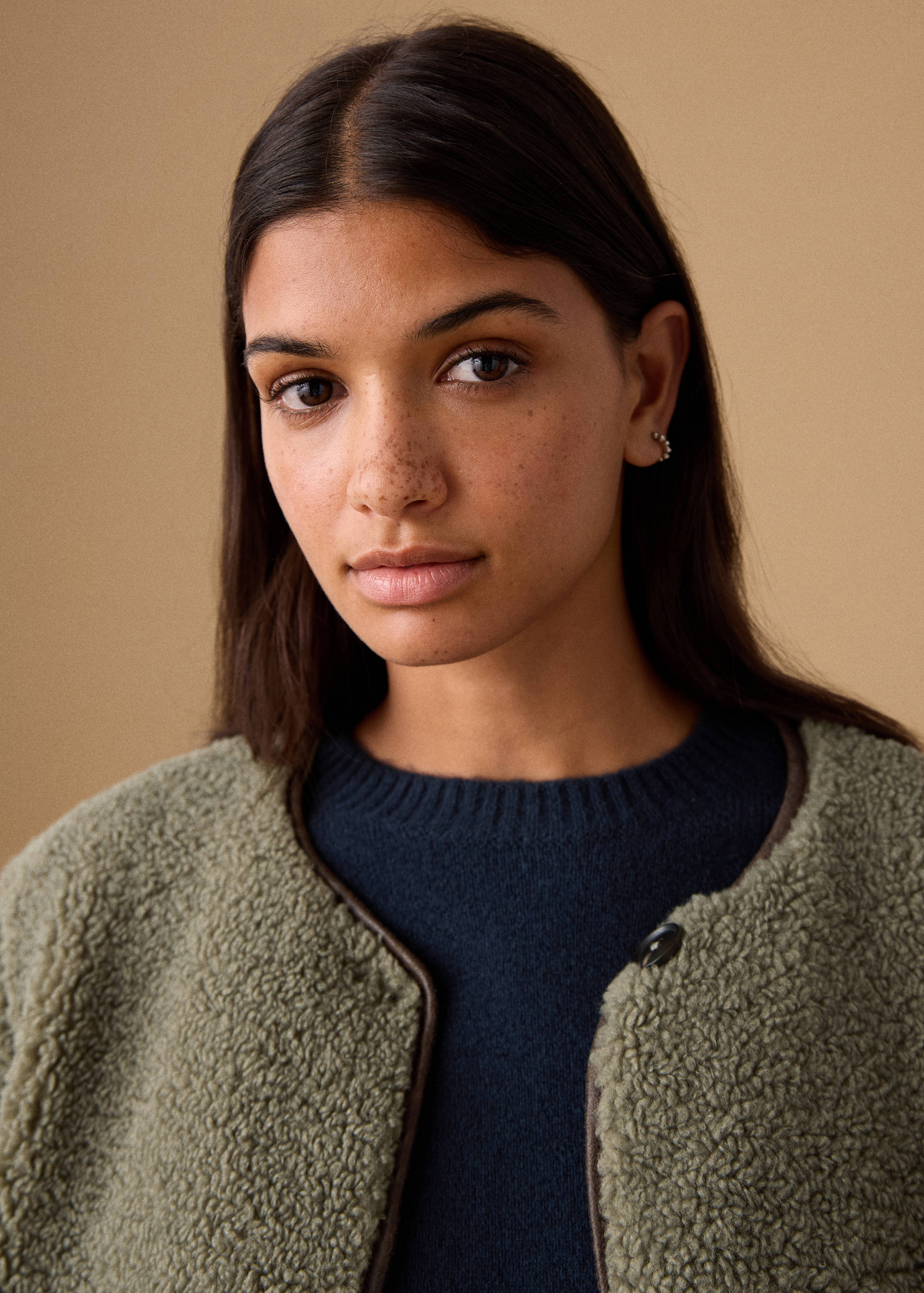 Shearling-effect jacket - Details of the article 1