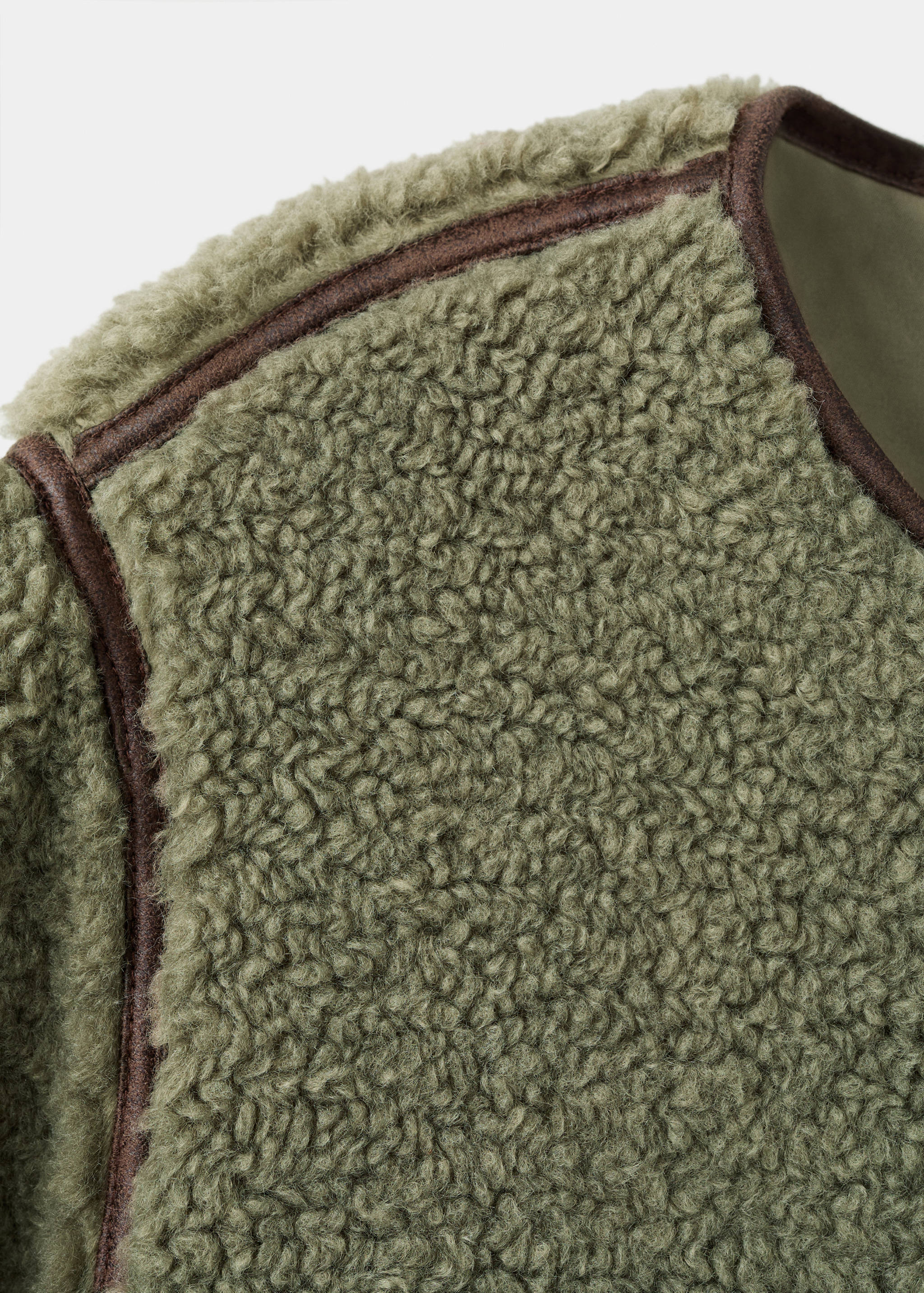 Shearling-effect jacket - Details of the article 0