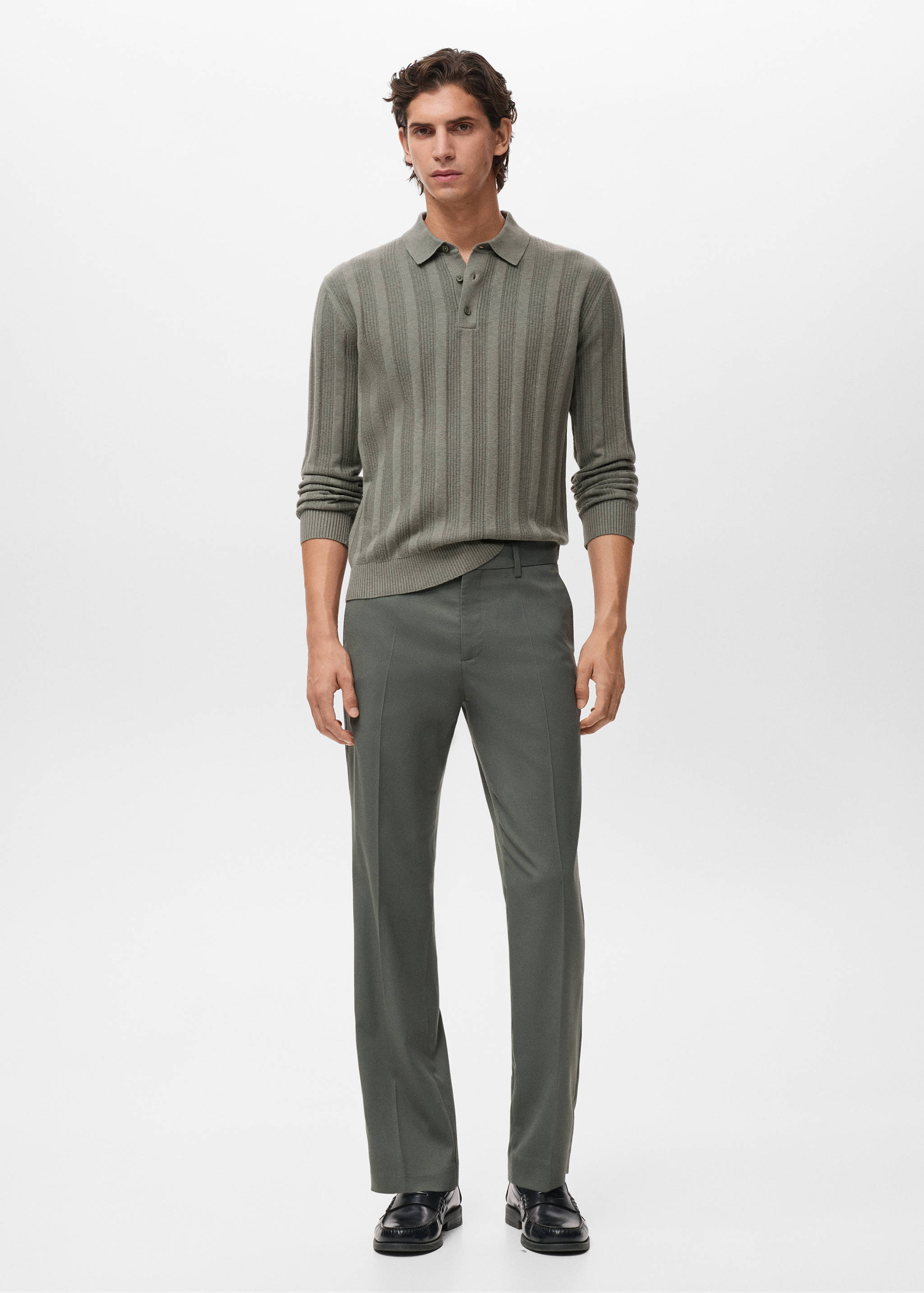 Ribbed knitted polo sweater - General plane