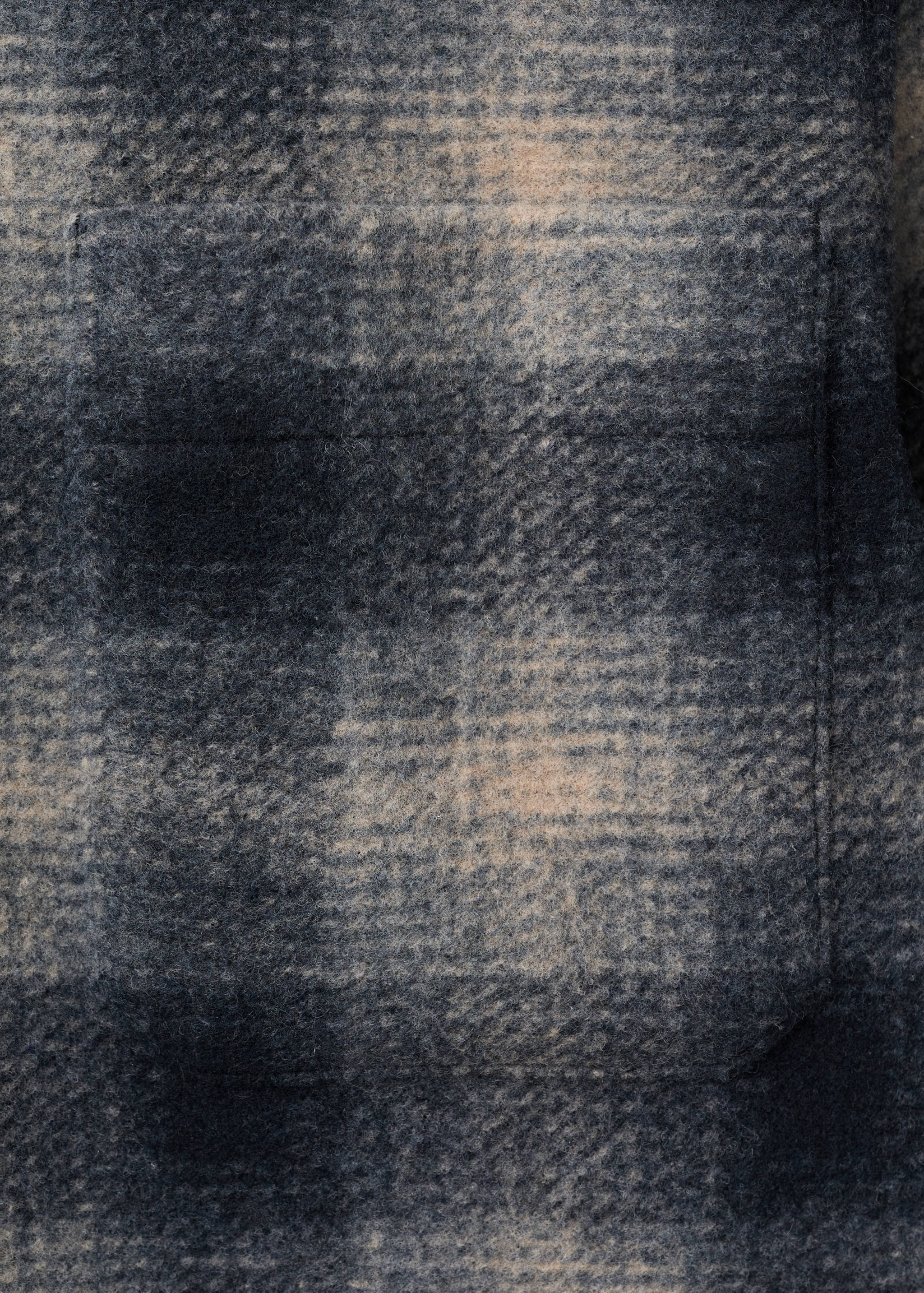 Верхняя рубашка в клетку с карманами - Деталь изделия 0