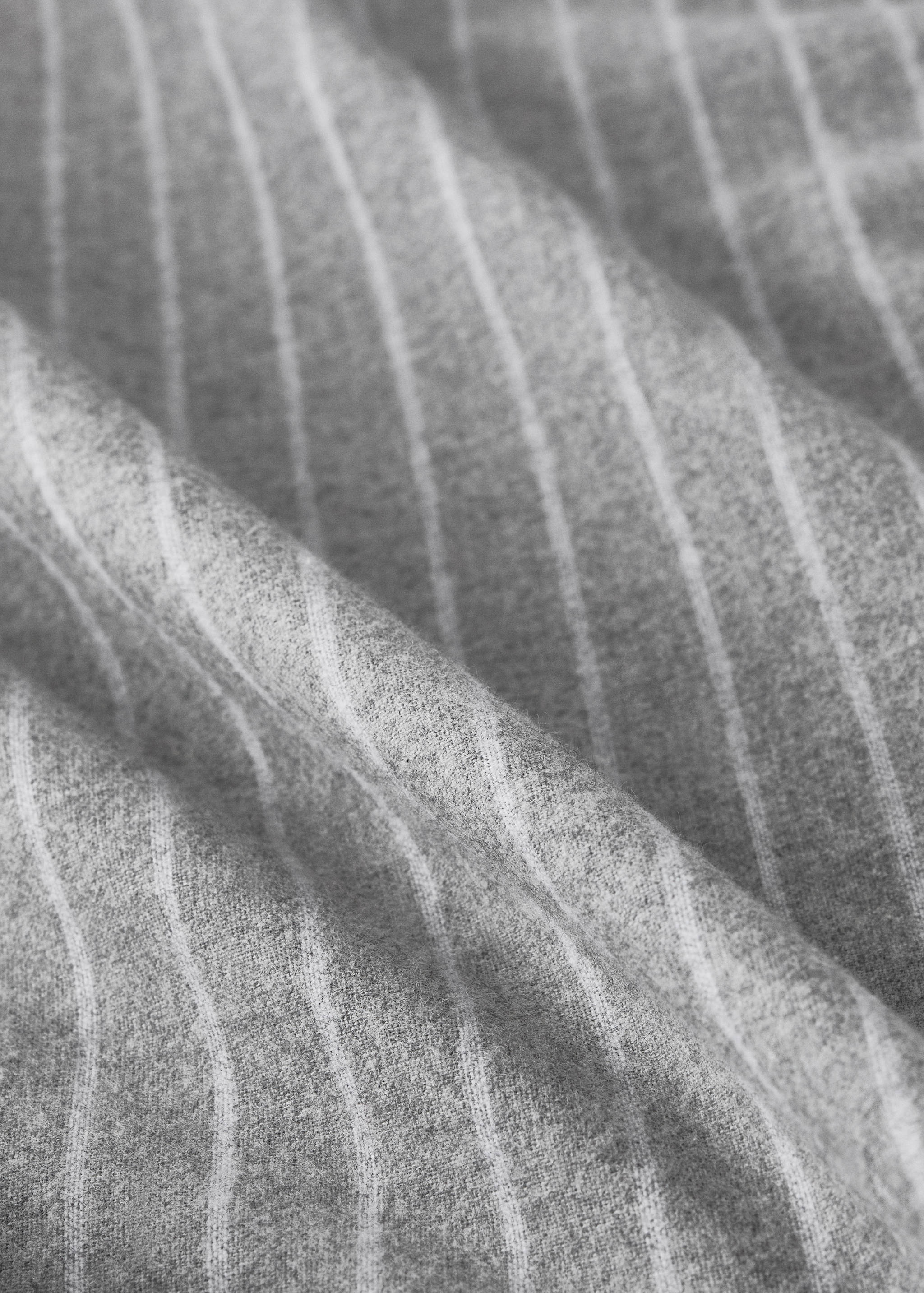 Reversible striped flannel cotton duvet cover for cot - Details of the article 1