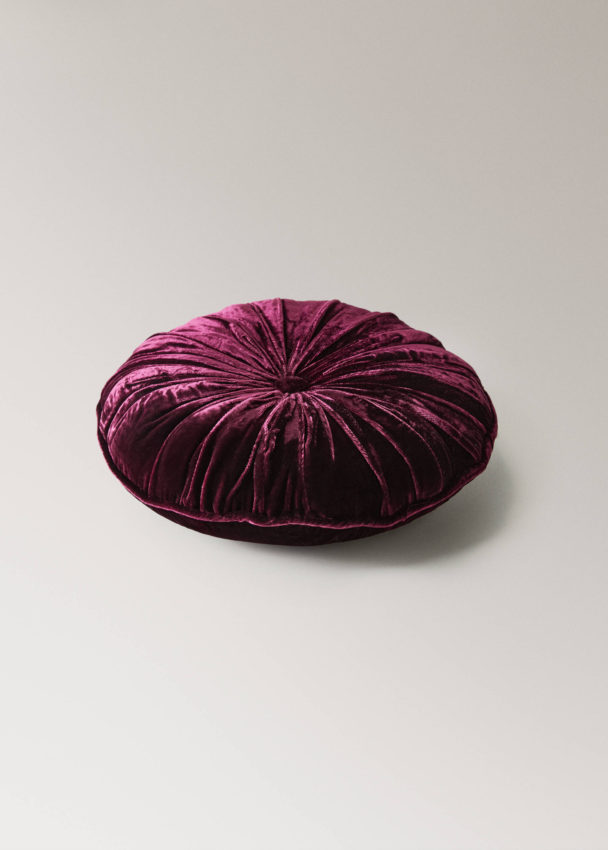 Round velvet silk cushion - Details of the article 1