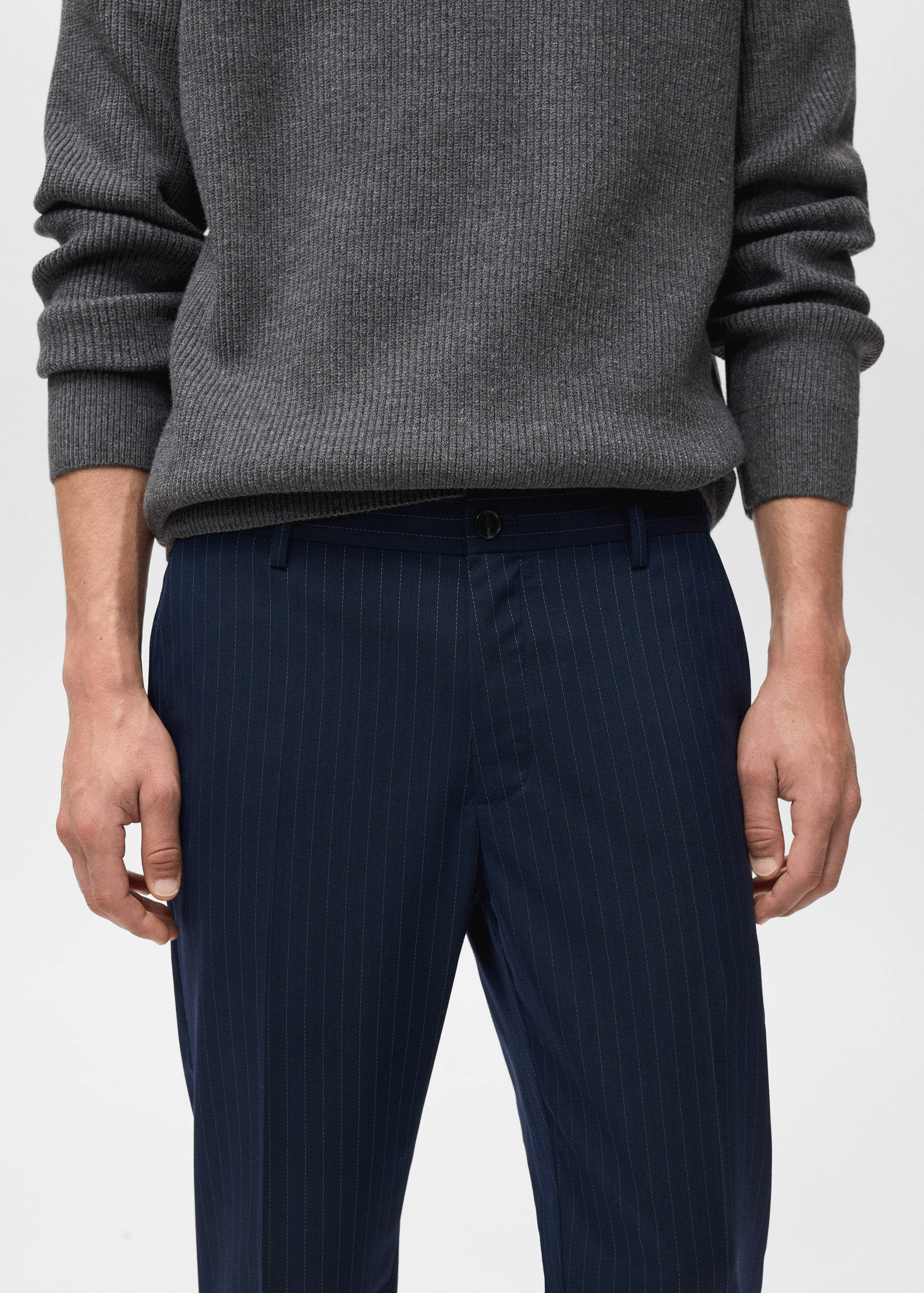 Gestreifte Slim-Fit-Hose - Detail des Artikels 1