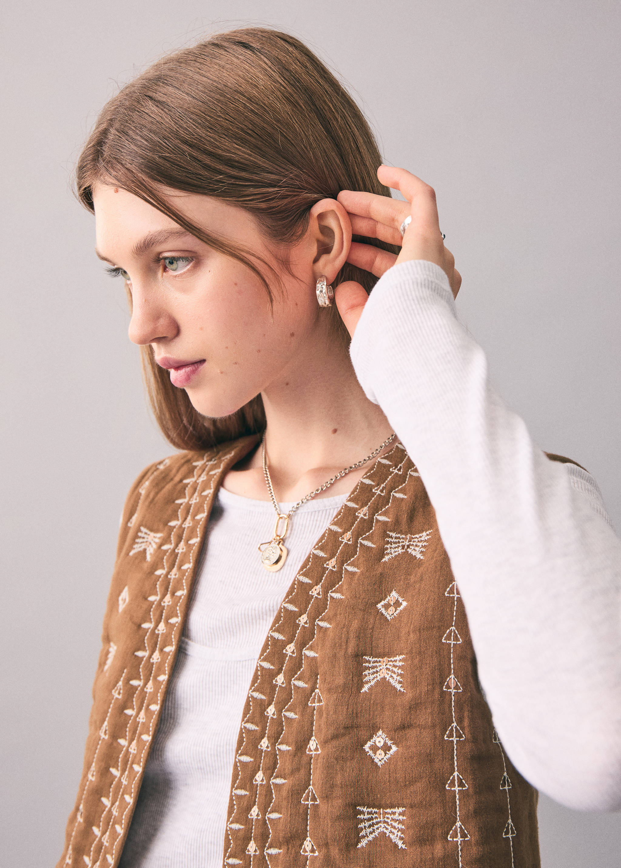 Gilet matelassé brodé - Détail de l'article 1