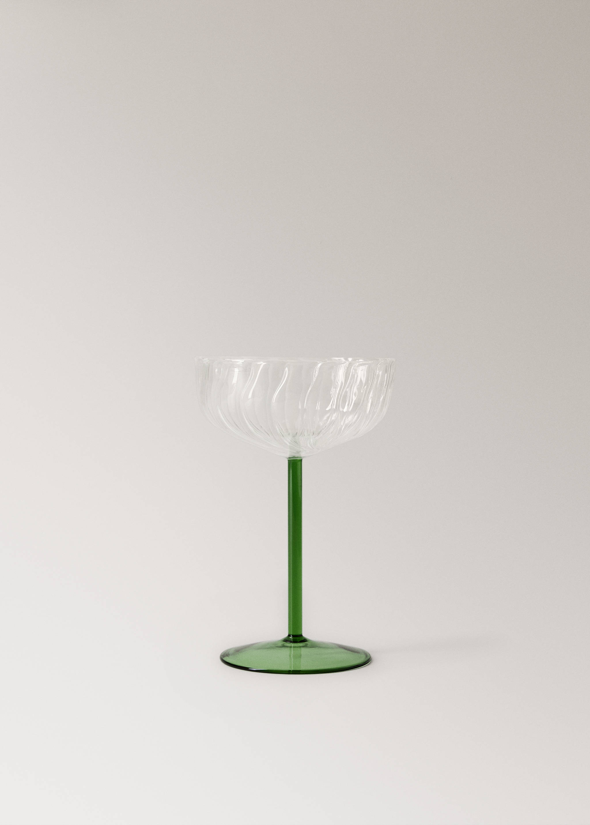 Verre à pied en borosilicate bicolore - Article sans modèle