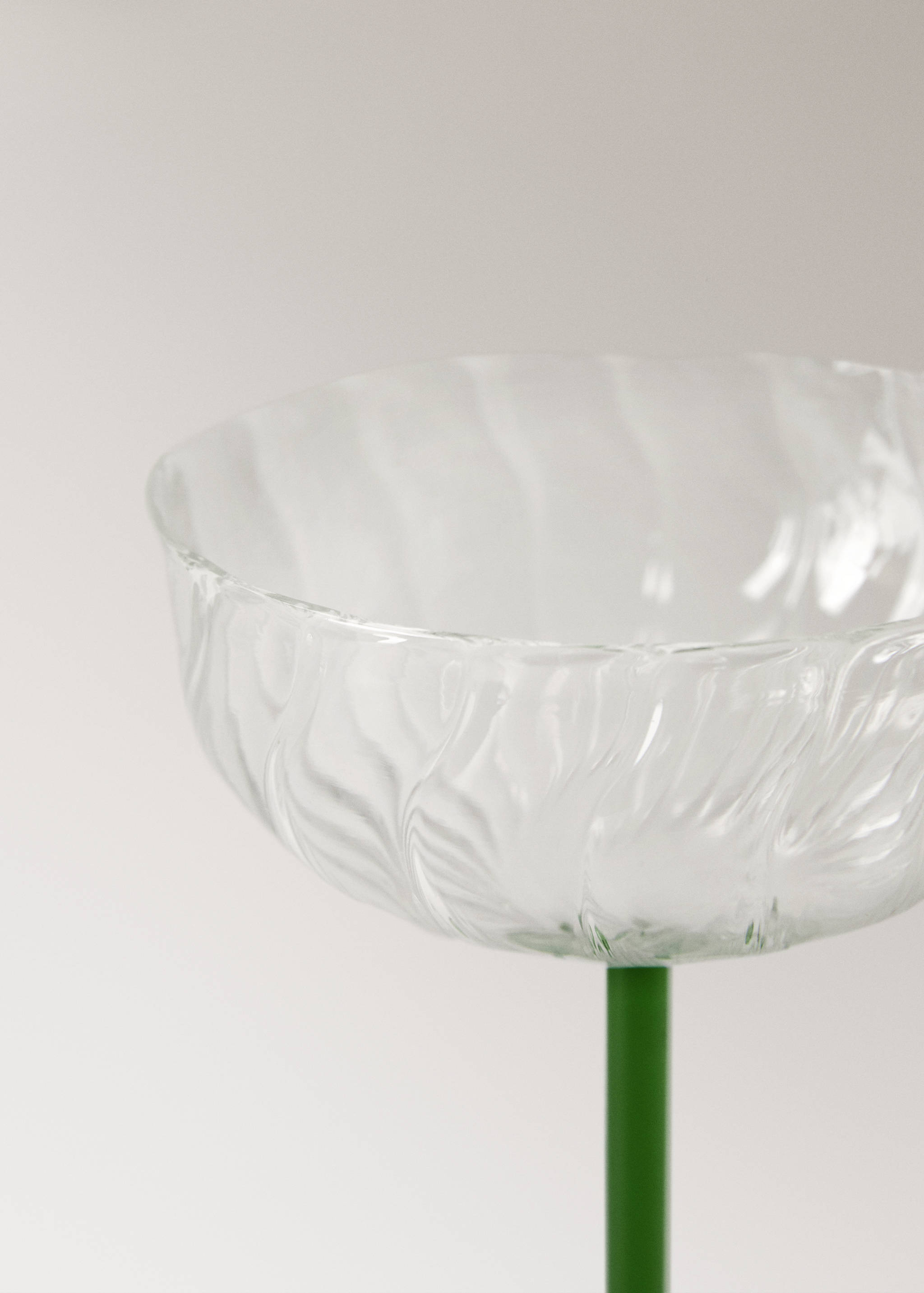 Verre à pied en borosilicate bicolore - Détail de l'article 1