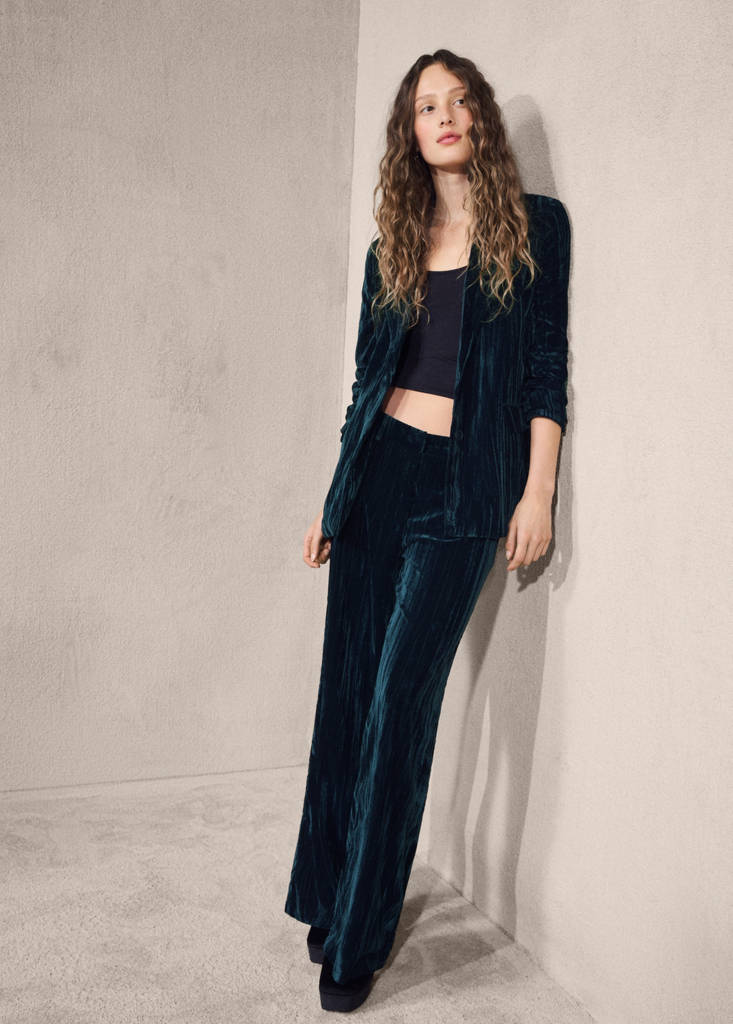 Straight velvet trousers — Navy