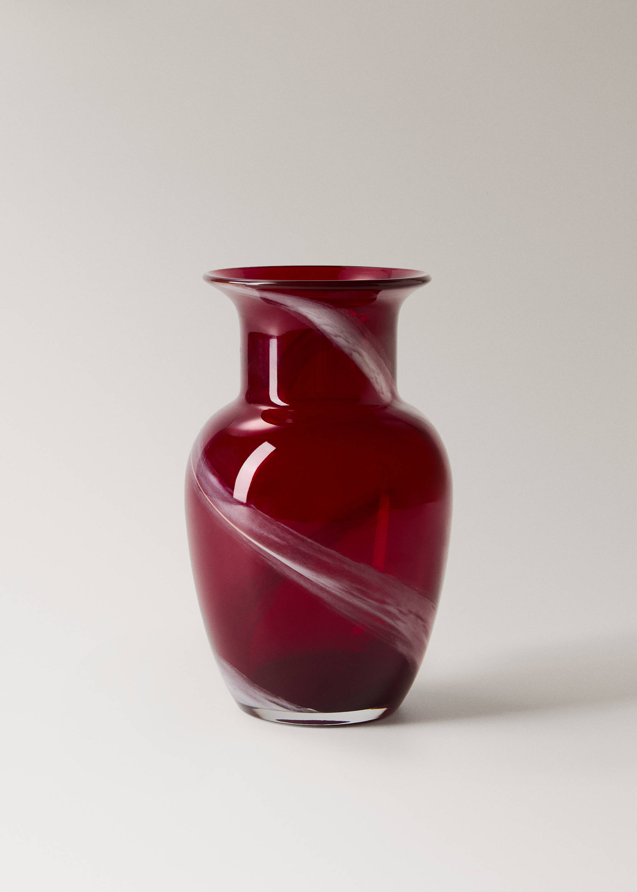 Wysoki wazon ze szkła - Artykuł bez modela/modelki