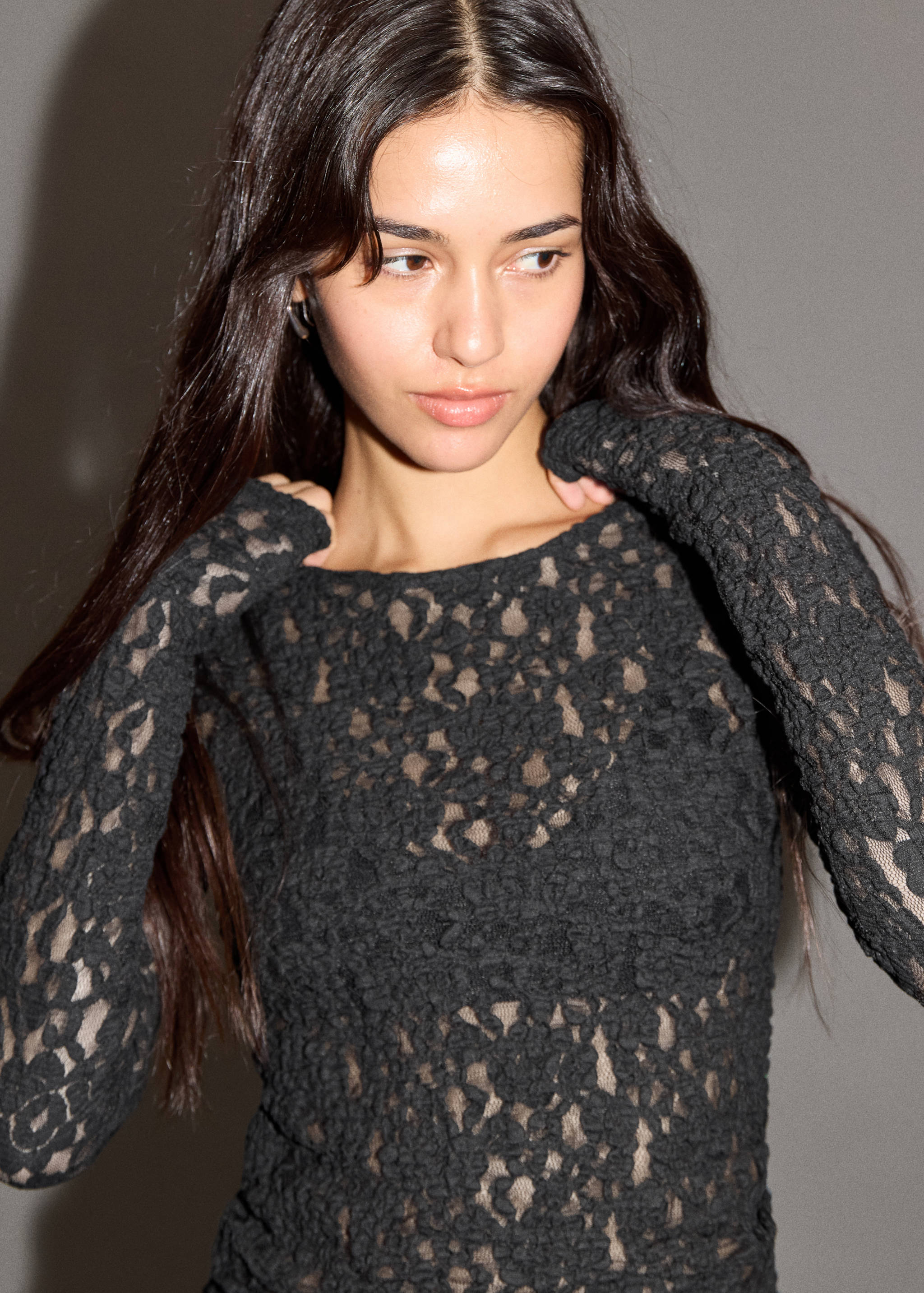 Long sleeve lace T-shirt - Details of the article 1