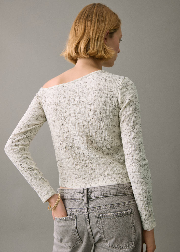 Speckled t-shirt with an asymmetrical neckline — Ecru