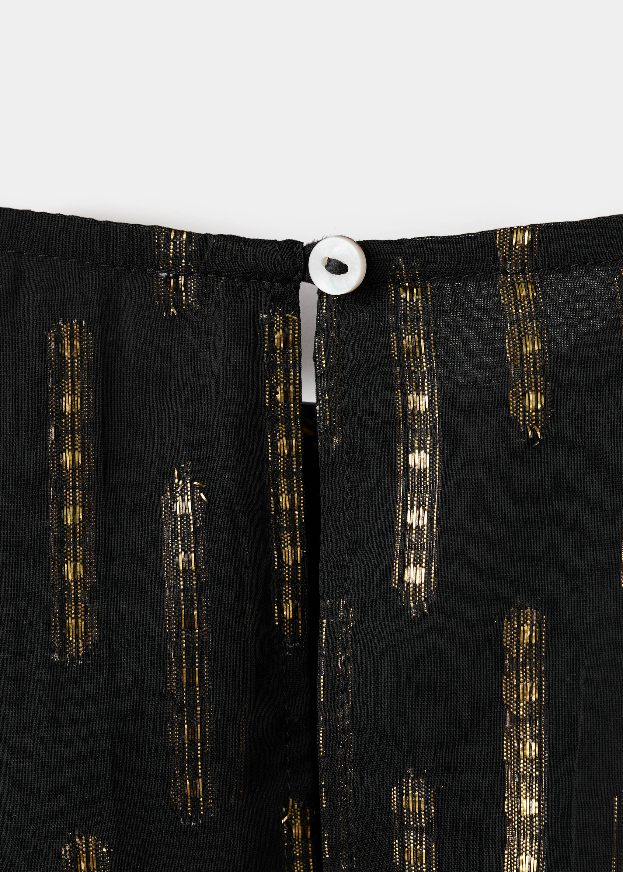 Blouse with lurex details - Деталь изделия 8