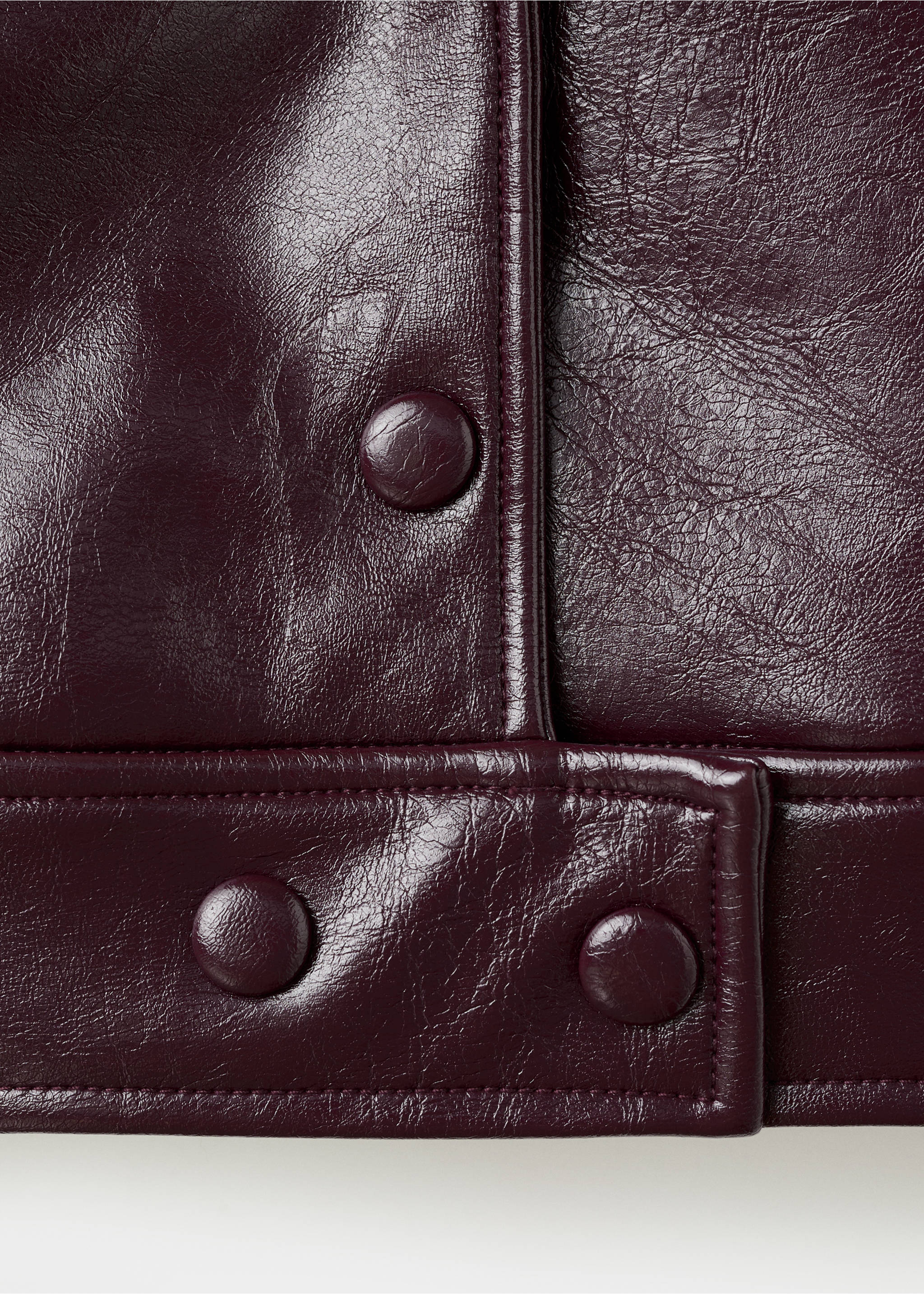 Faux-leather jacket with faux-fur collar - Details of the article 8, Maroon. Ref: 17099101-00.