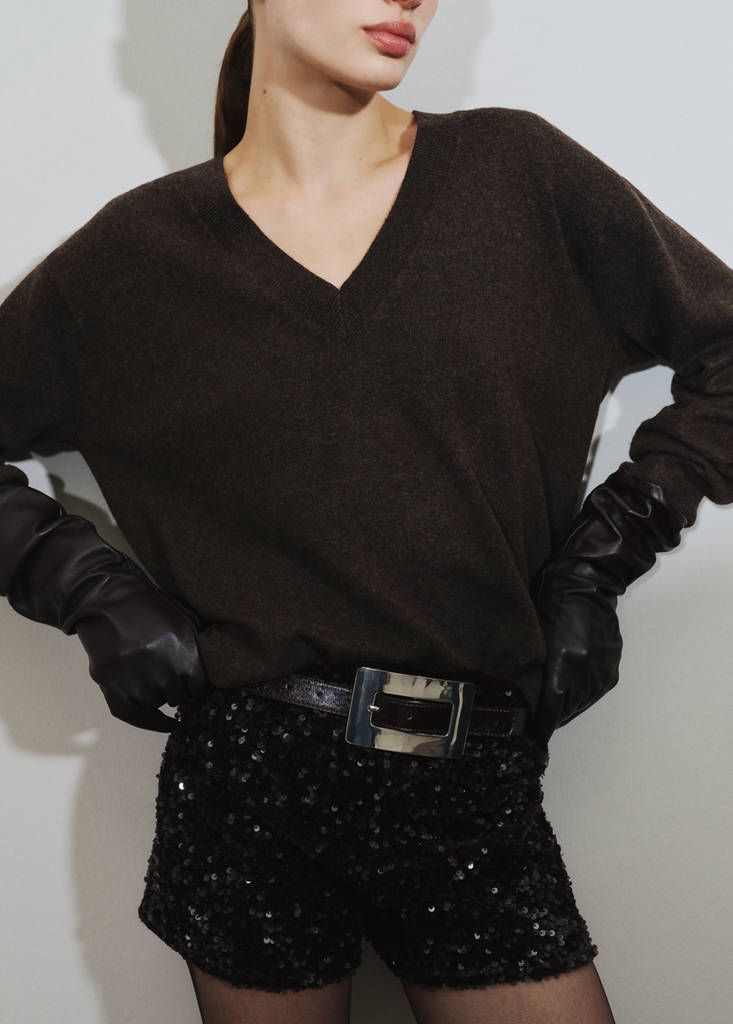 Velvet shorts with sequins — Chocolate