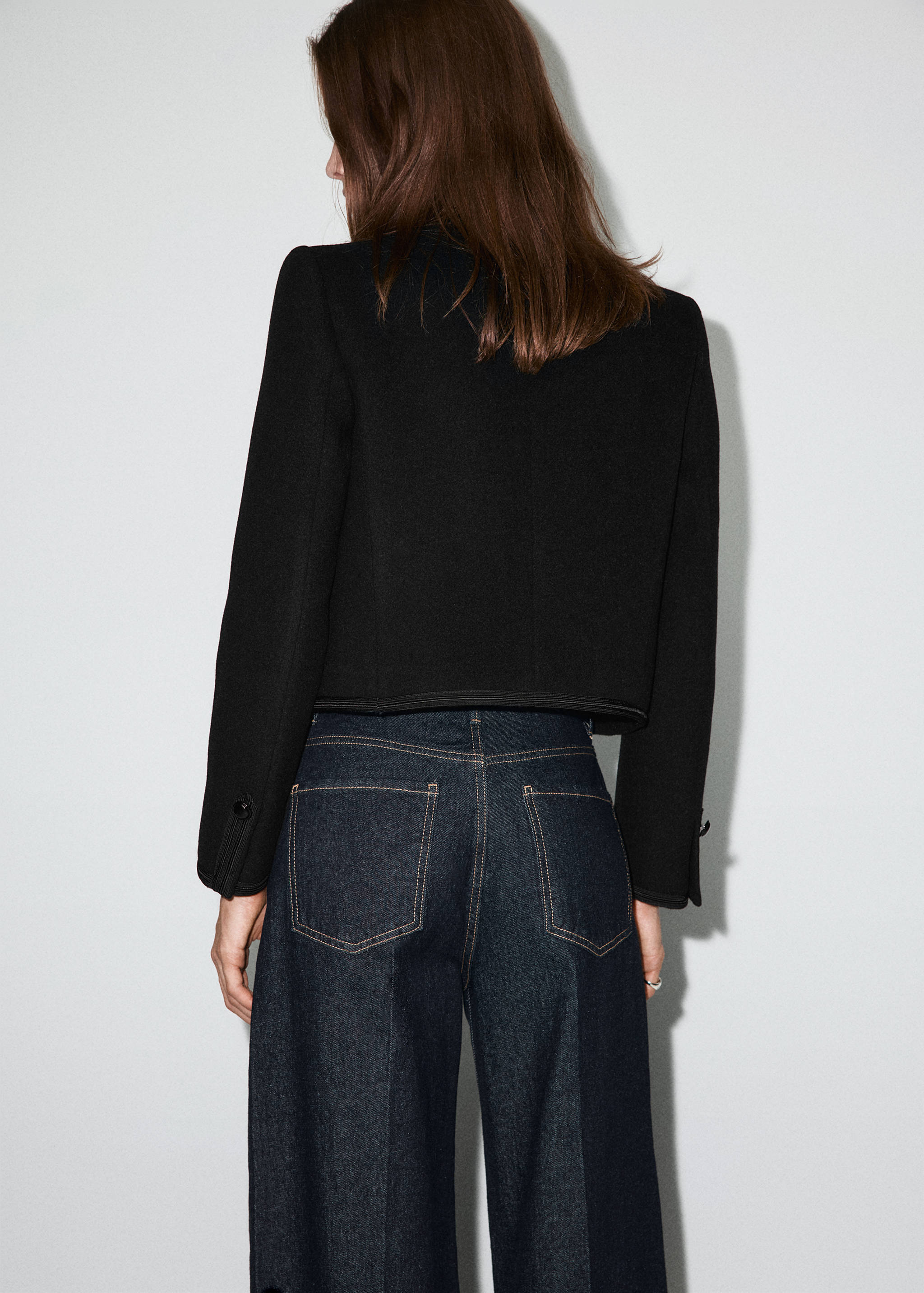 Wool military jacket - Reverse of the article