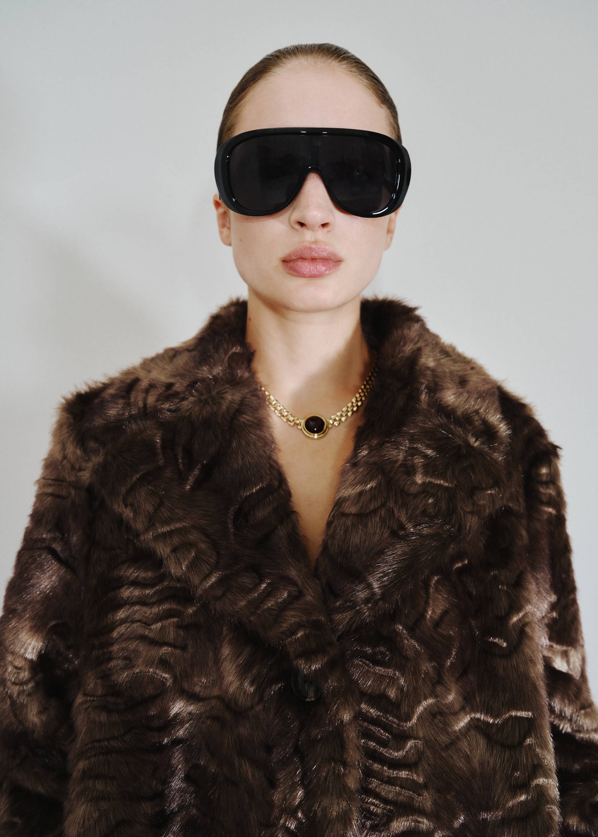 Textured faux-fur coat - Details of the article 1