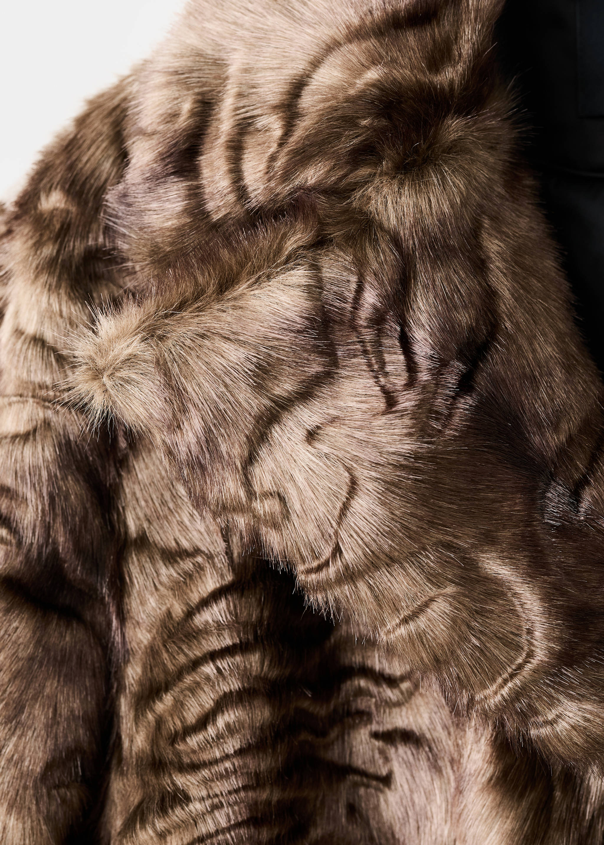 Textured faux-fur coat - Details of the article 8