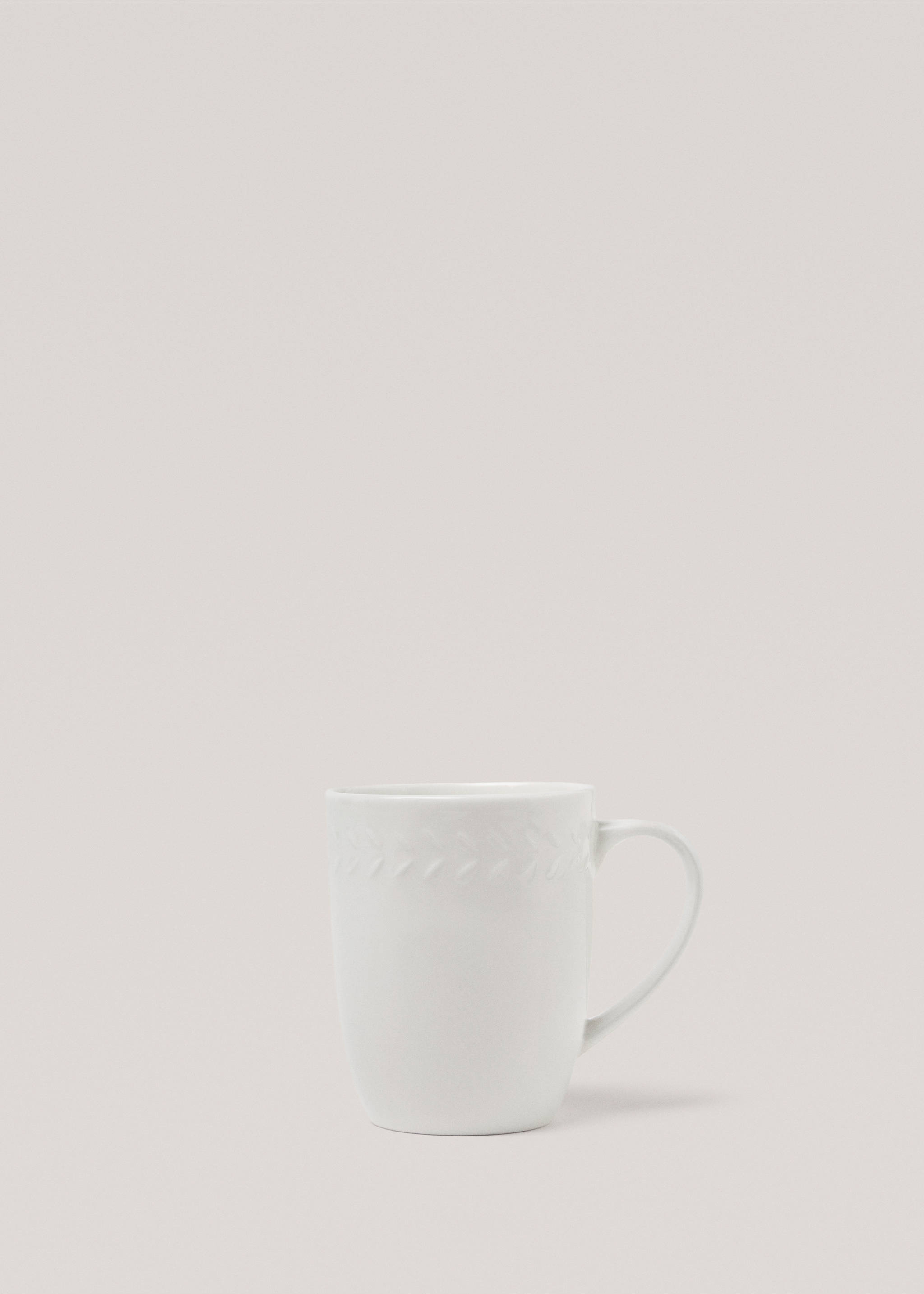 Stoneware embossed coffee cup - Article without model, White. Ref: 17150605-00.