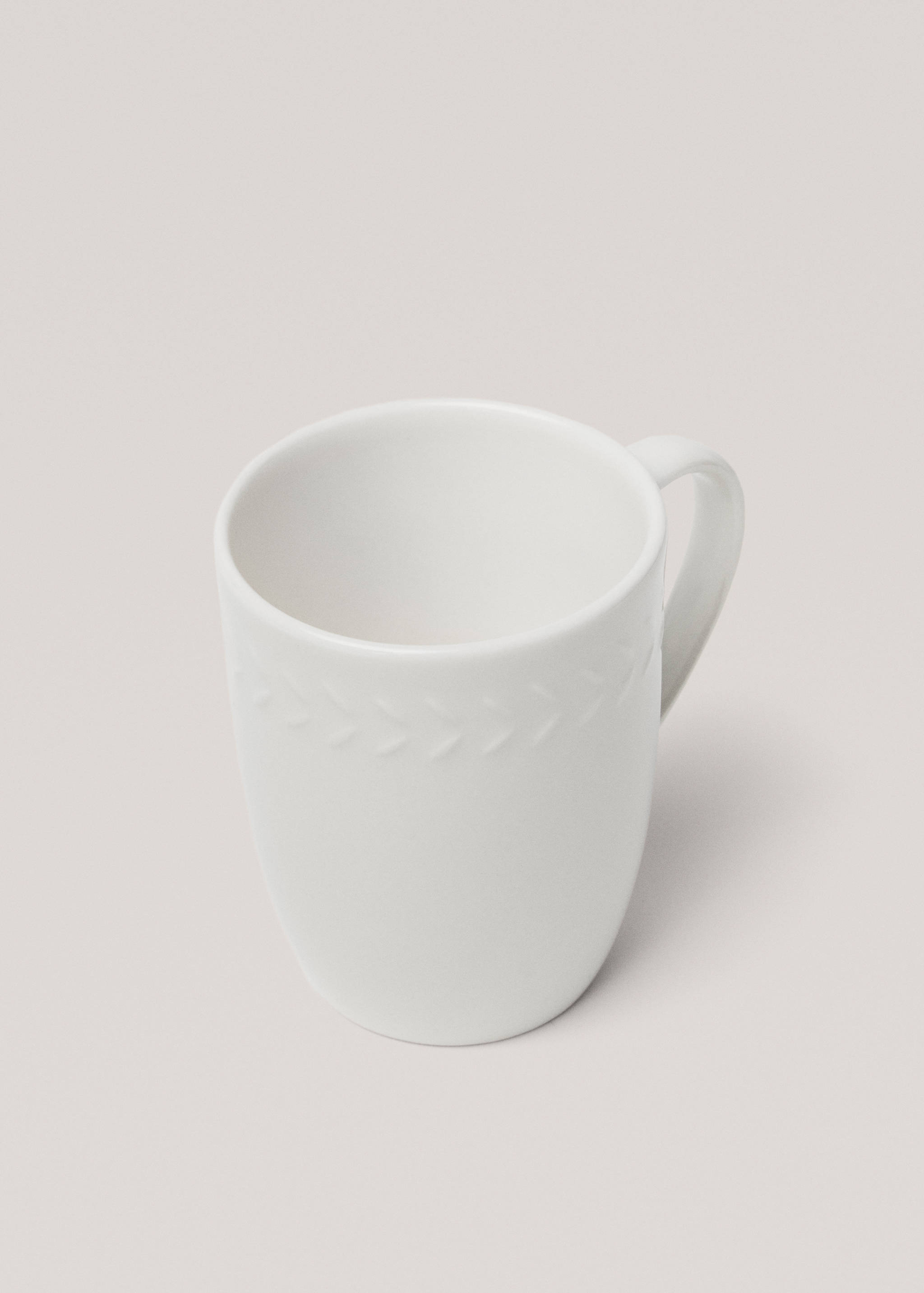 Stoneware embossed coffee cup - Details of the article 1