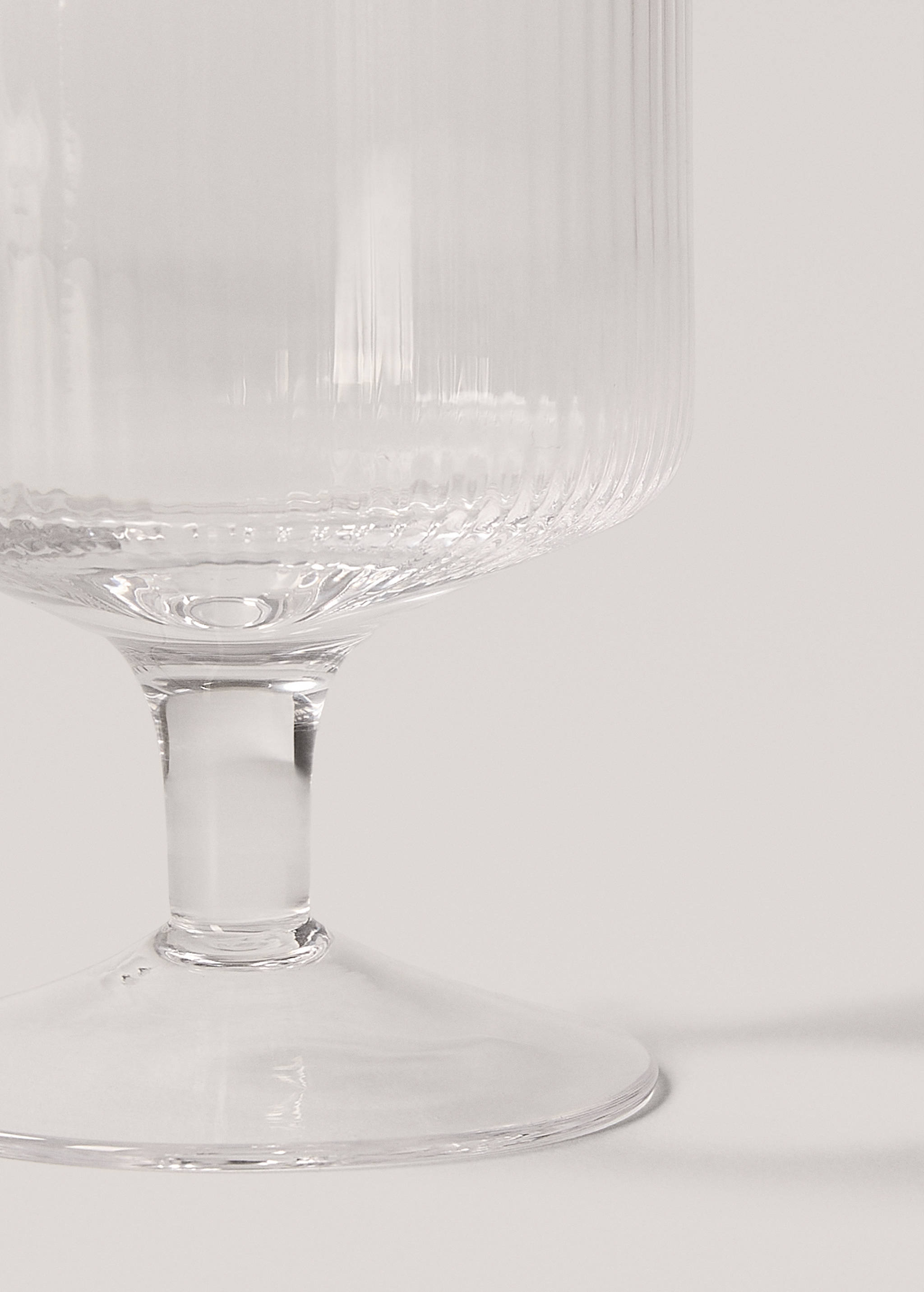 Striped glass goblet - Details of the article 2