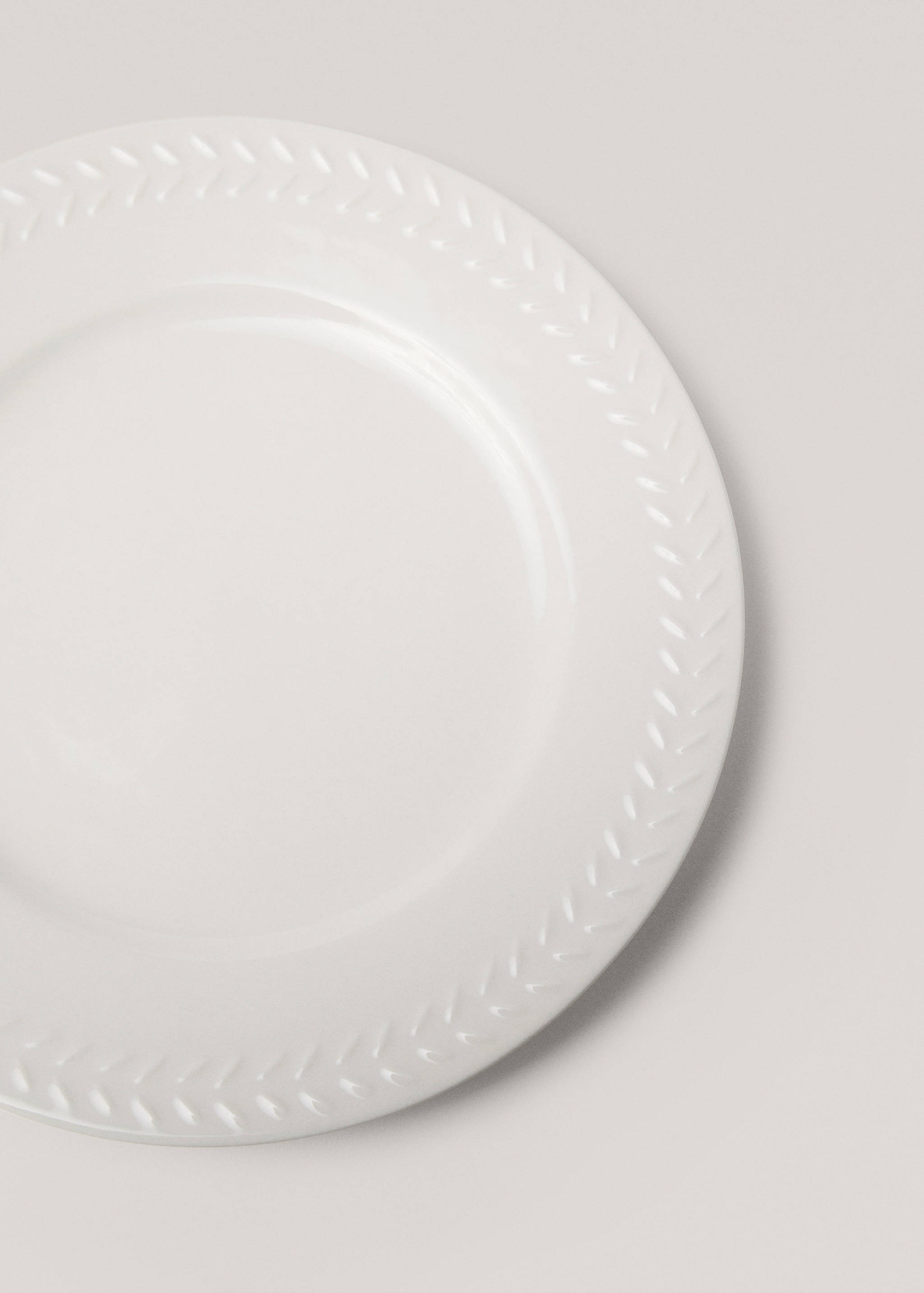 Essteller aus Steingut mit Ährenrelief - Detail des Artikels 2