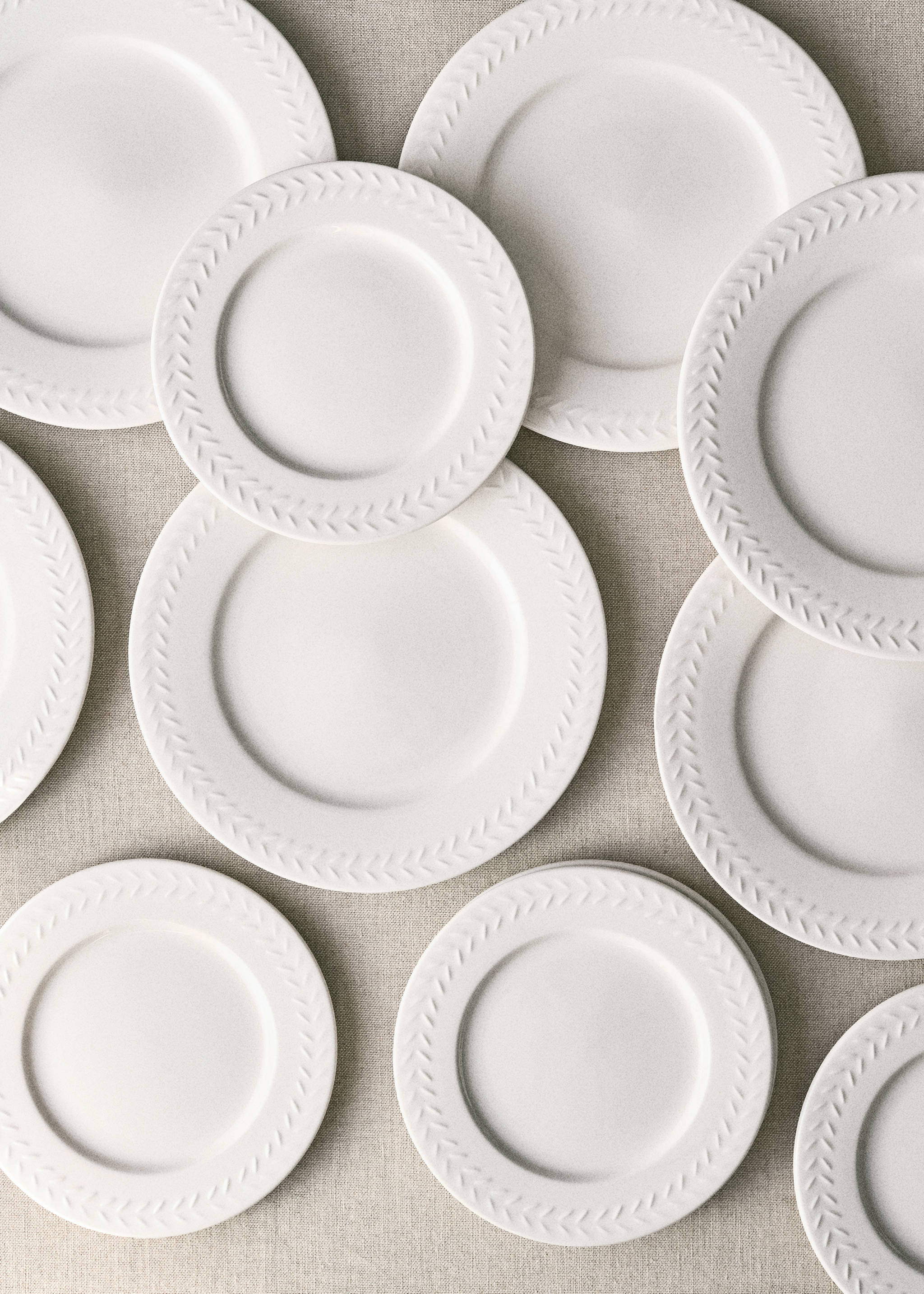 Essteller aus Steingut mit Ährenrelief - Detail des Artikels 6