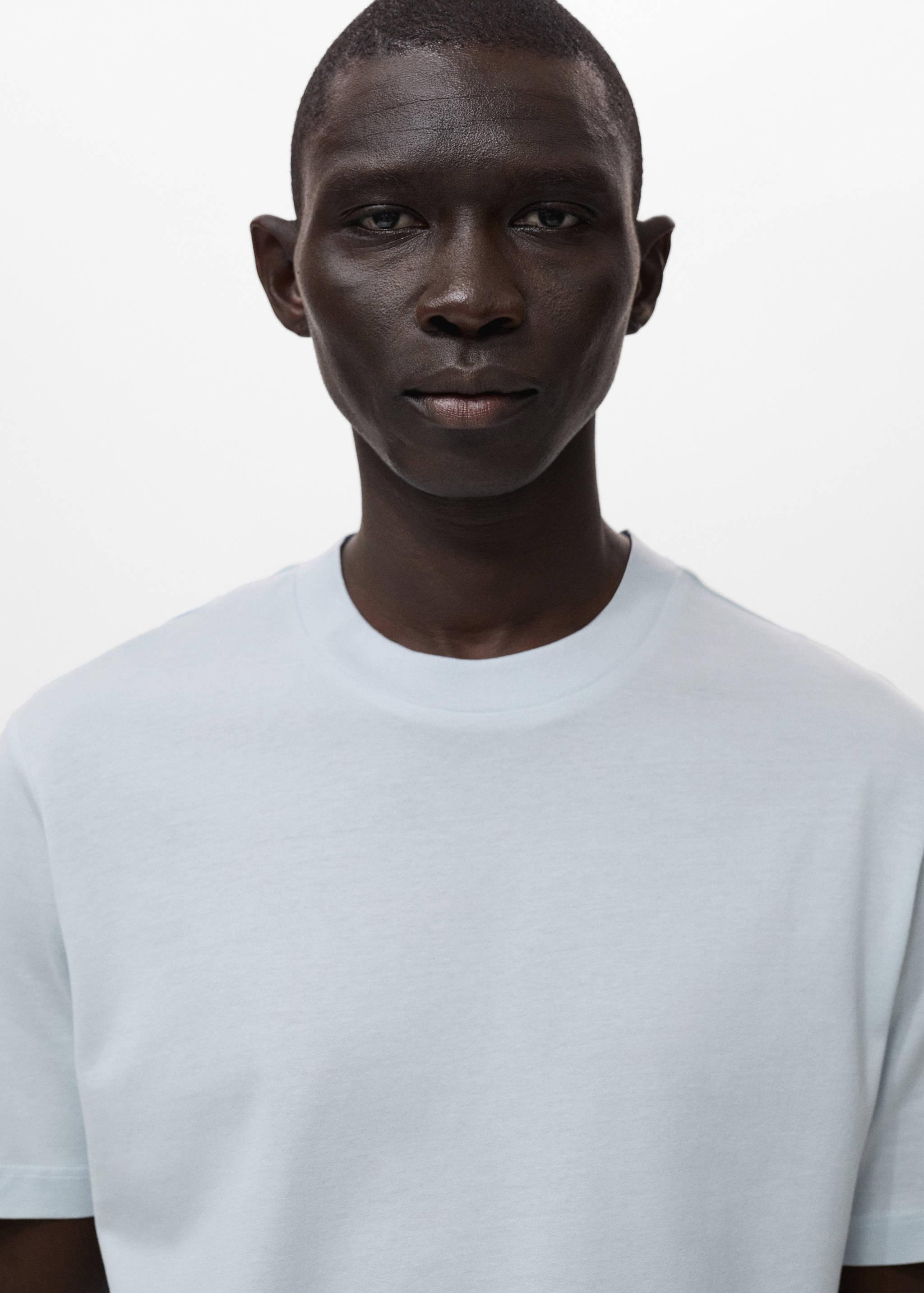 Camiseta 100% algodón regular fit - Detalle del artículo 1