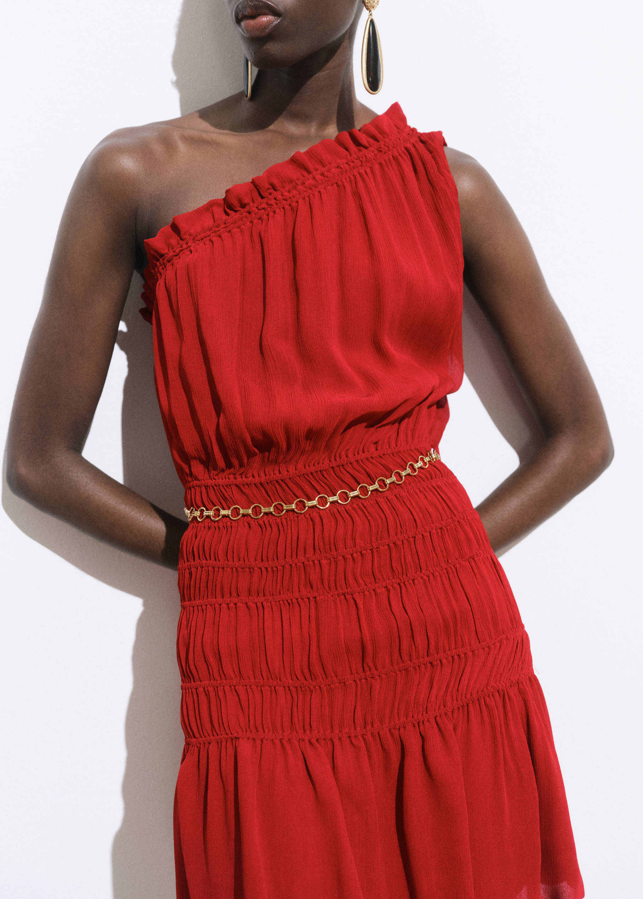 Asymmetrical gathered dress with belt - Details of the article 6