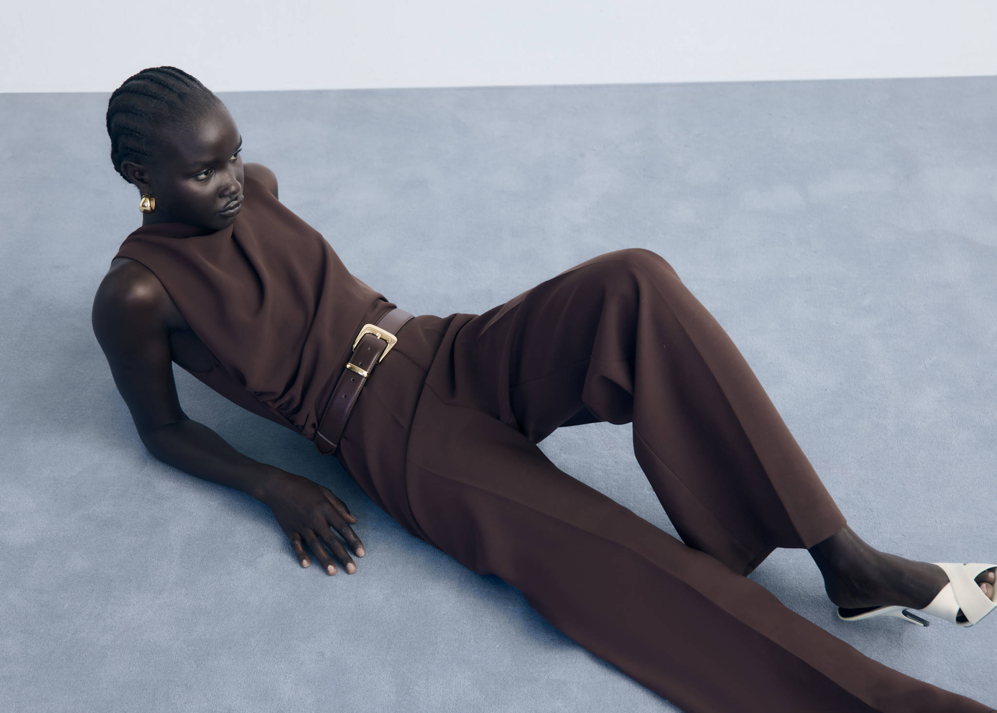 Long jumpsuit with draped neck and belt - Panoramic plane