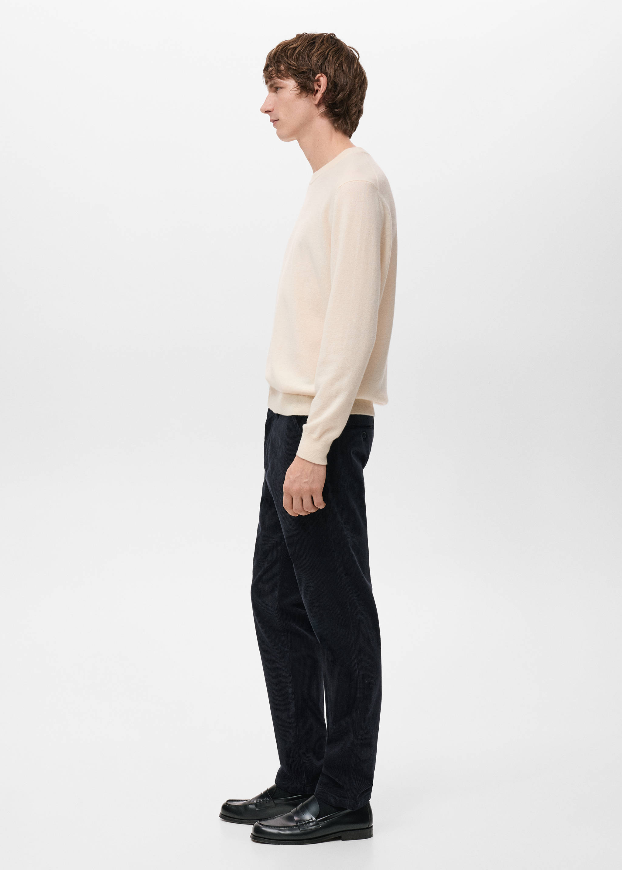 Corduroy slim-fit trousers - Details of the article 2