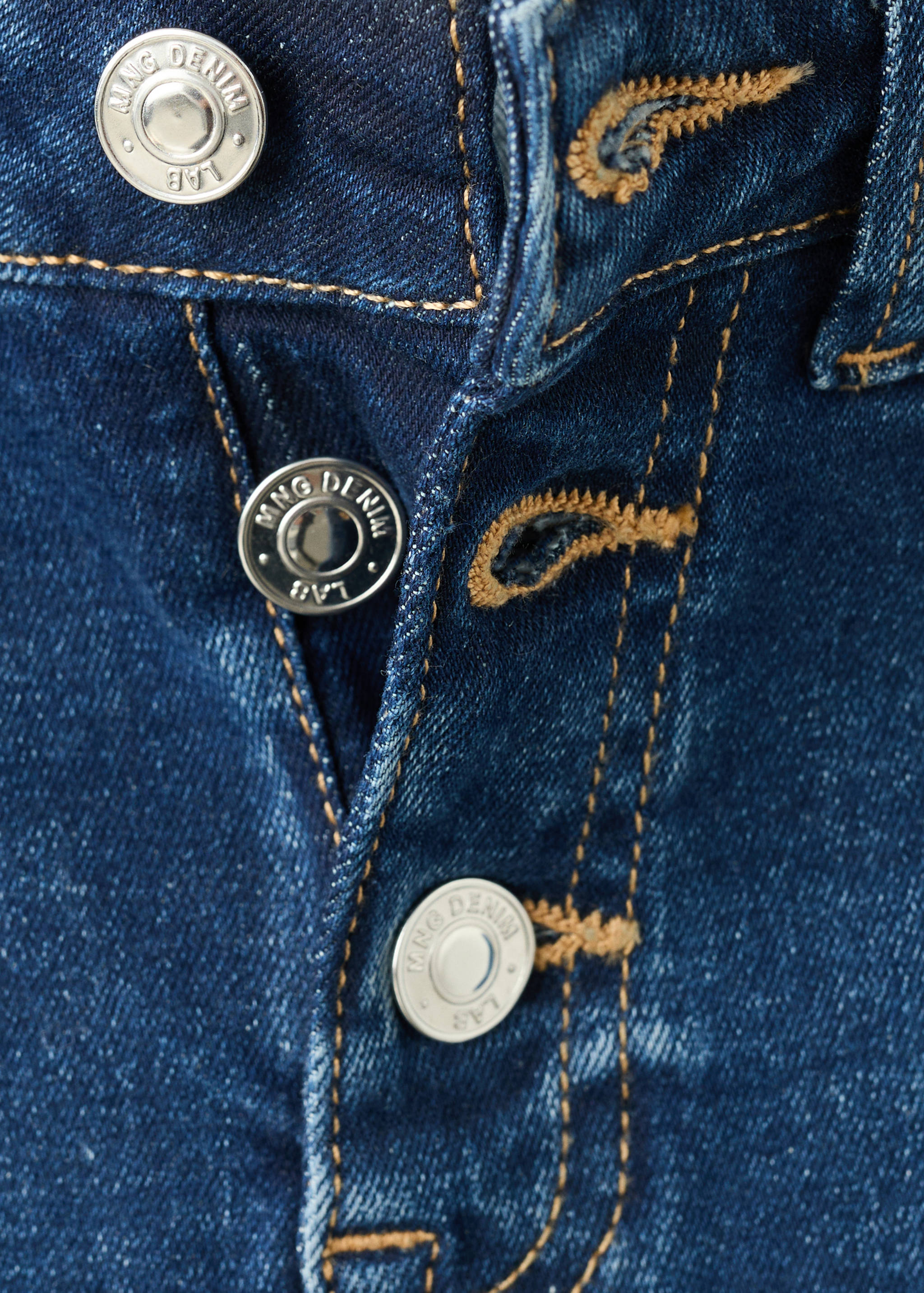 Buttons flare jeans - Details of the article 8