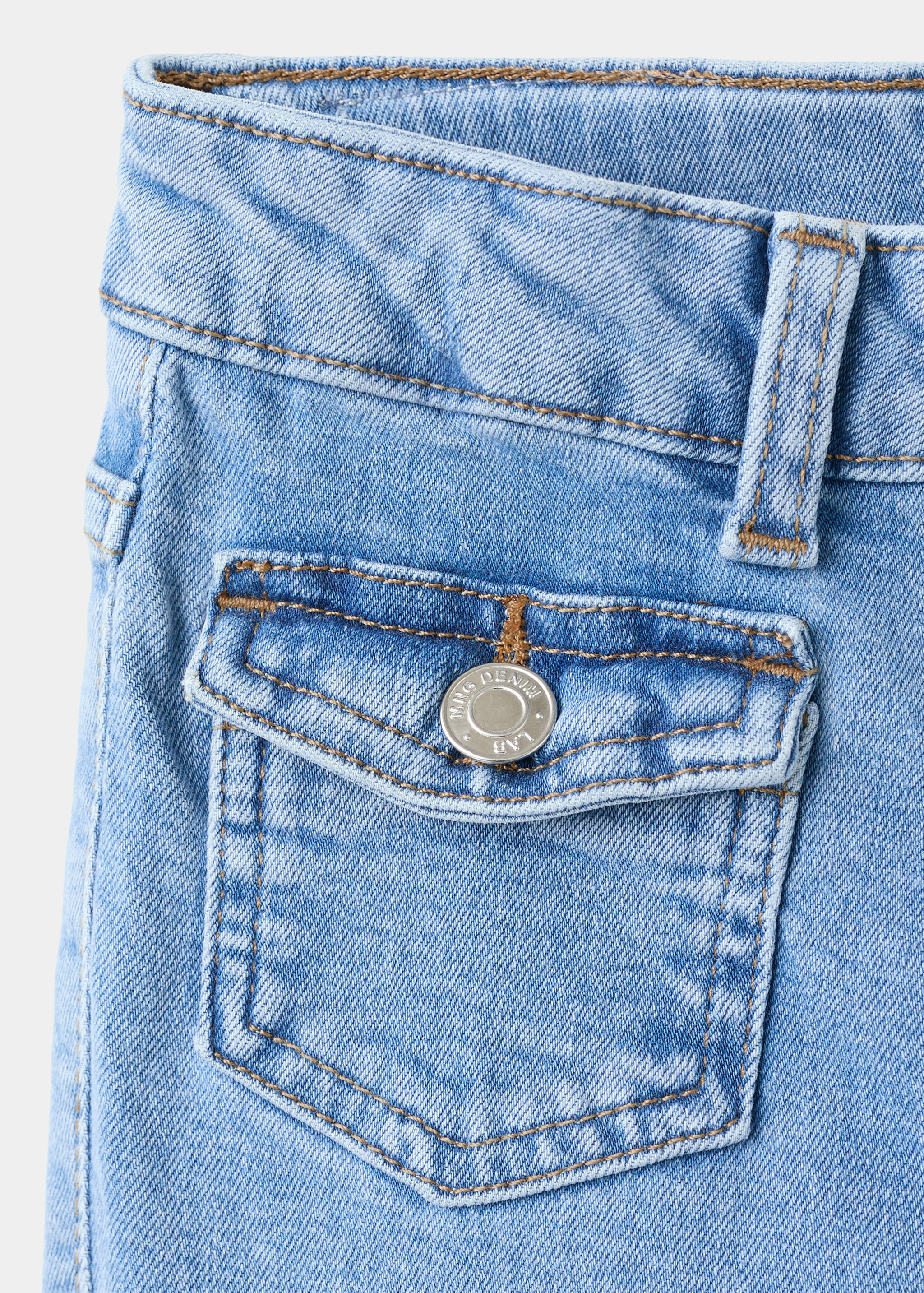 Flared jeans with pocket - Details of the article 0
