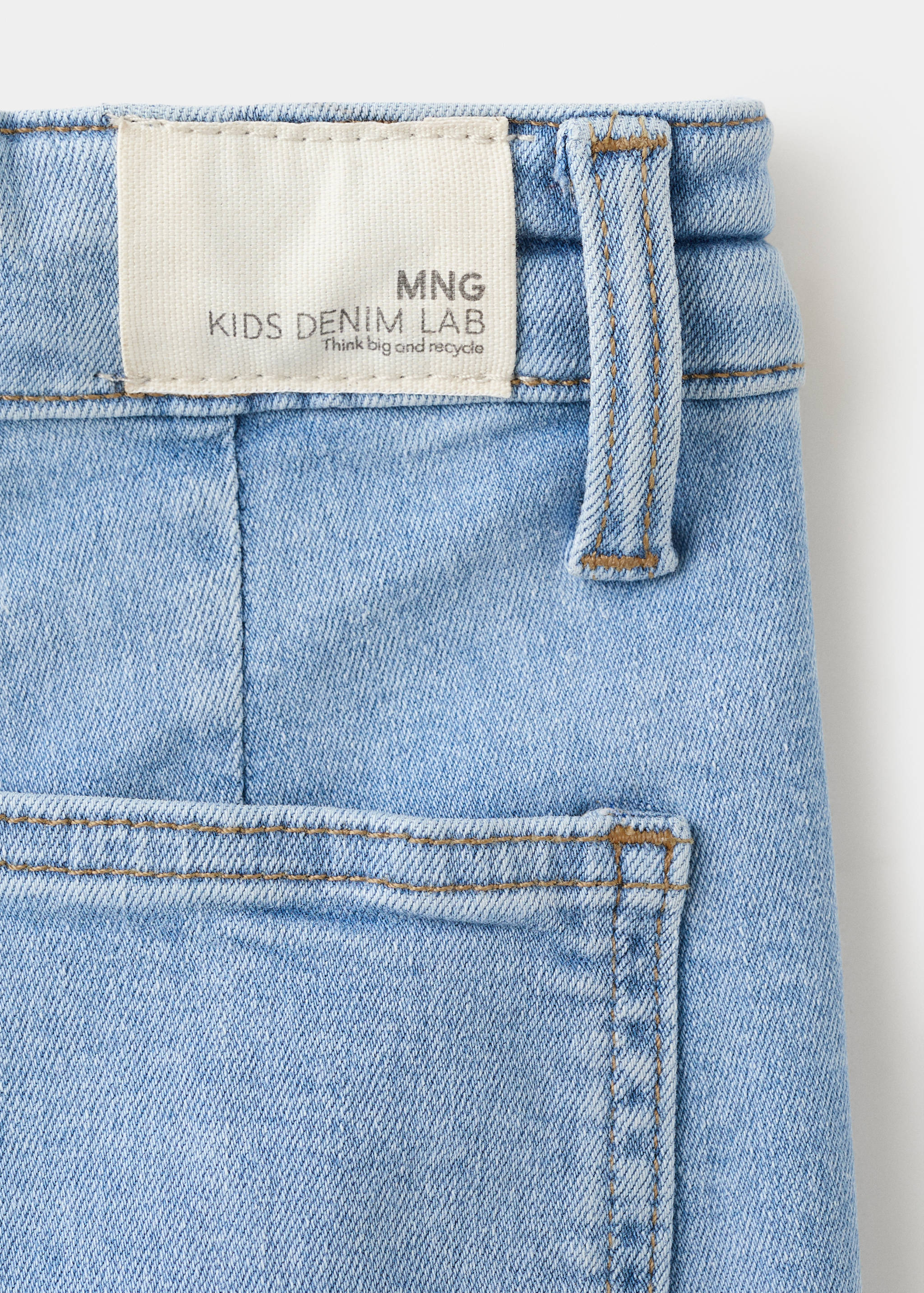 Wideleg low frayed hem jeans - Details of the article 0