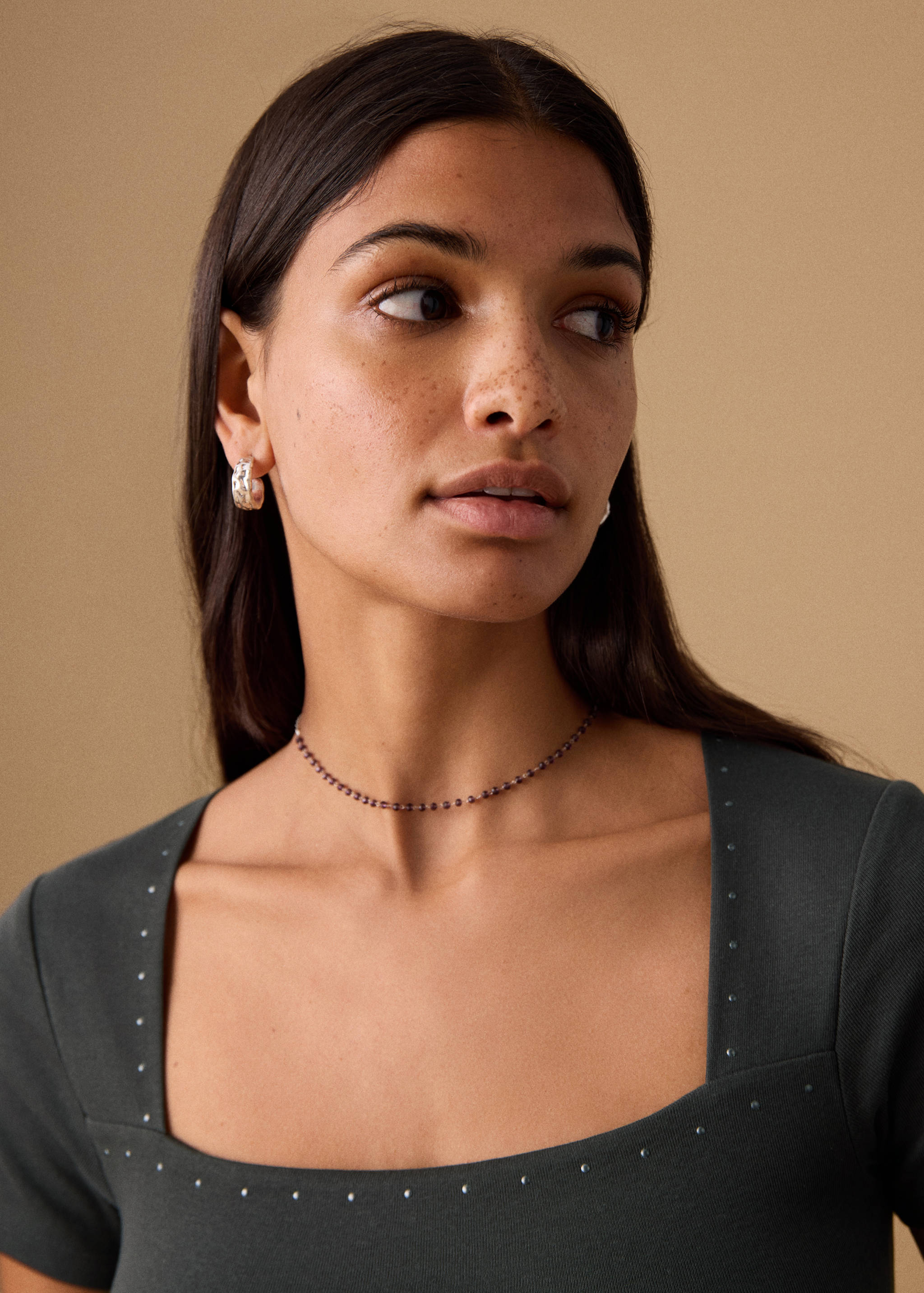 Camiseta corta tachas - Detalle del artículo 1