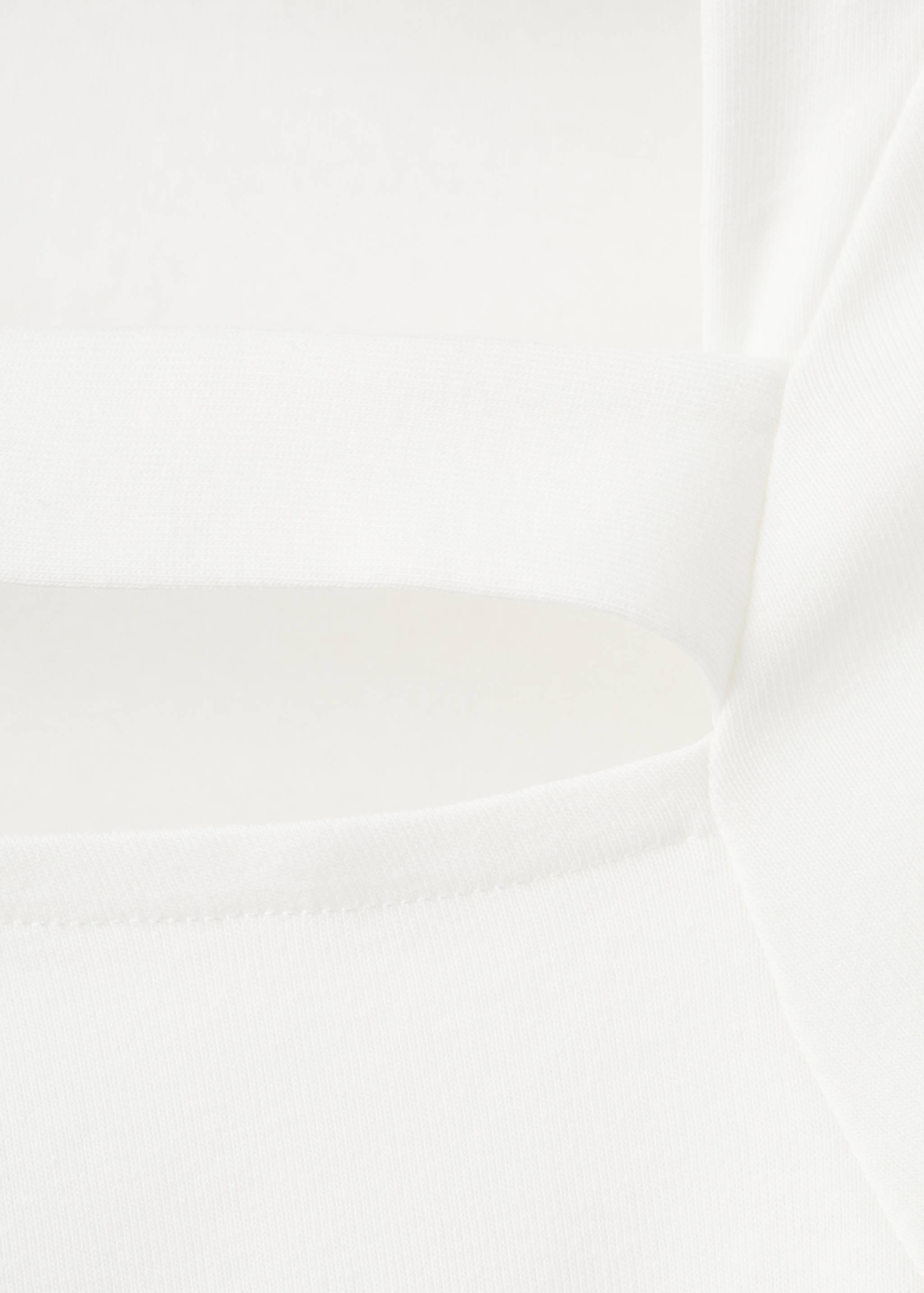 Asymmetrical t-shirt with cut-out - Details of the article 8