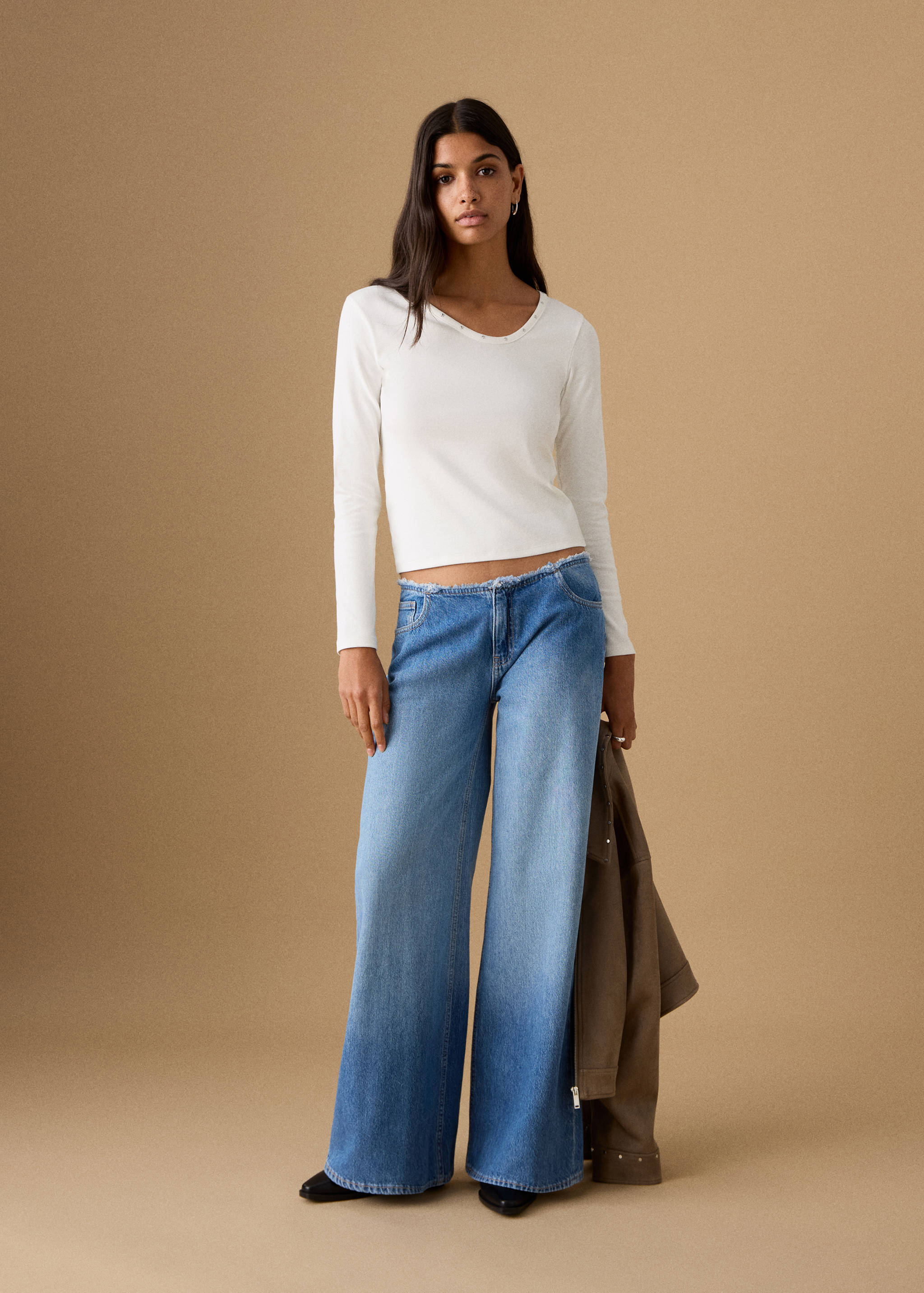 Tricou cu ținte și stea - Plan general