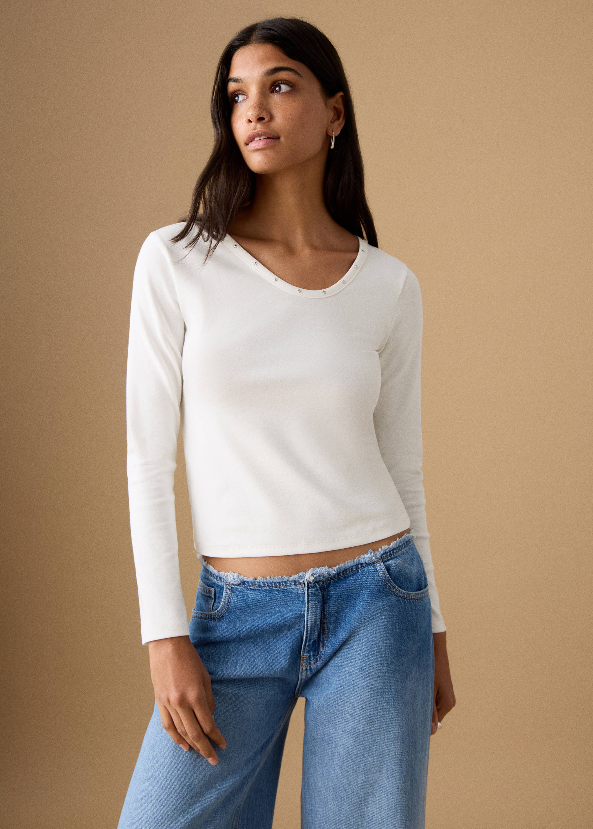 Tricou cu ținte și stea - Plan mediu