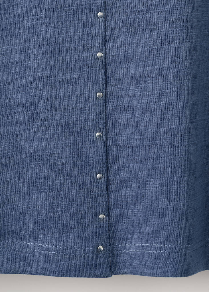 Short studded t-shirt — Blue