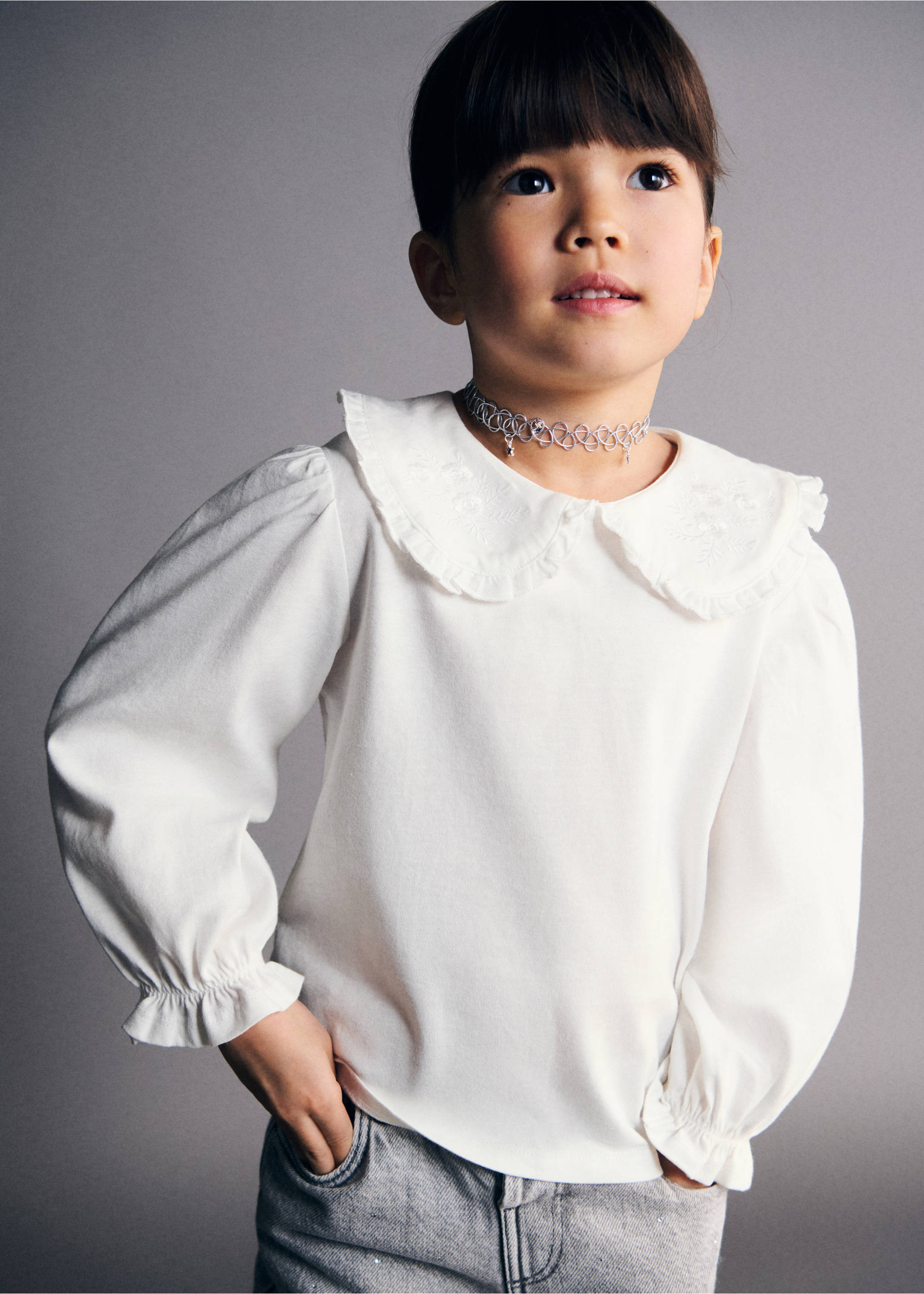 Camiseta algodón bordado - Plano medio, Blanco roto. Ref: 27001338-00.