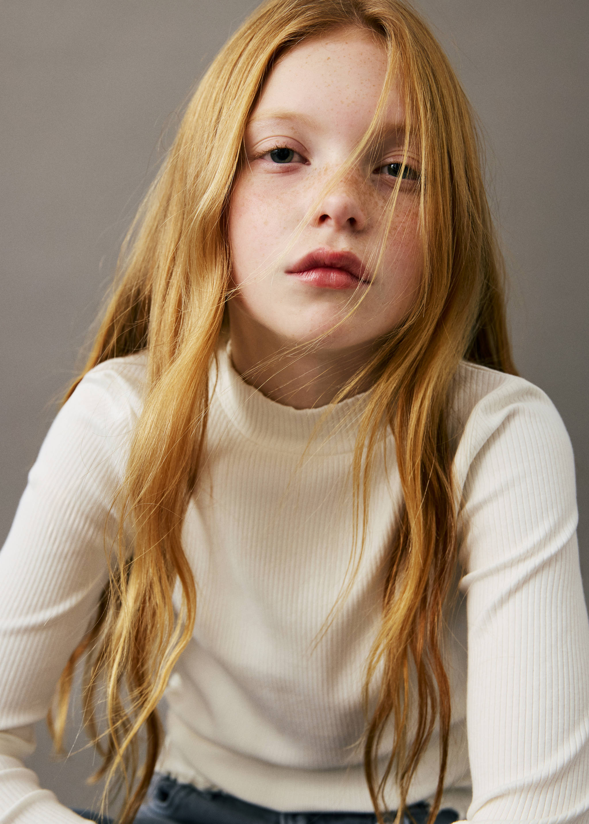 Ribbed long-sleeved t-shirt - Details of the article 1