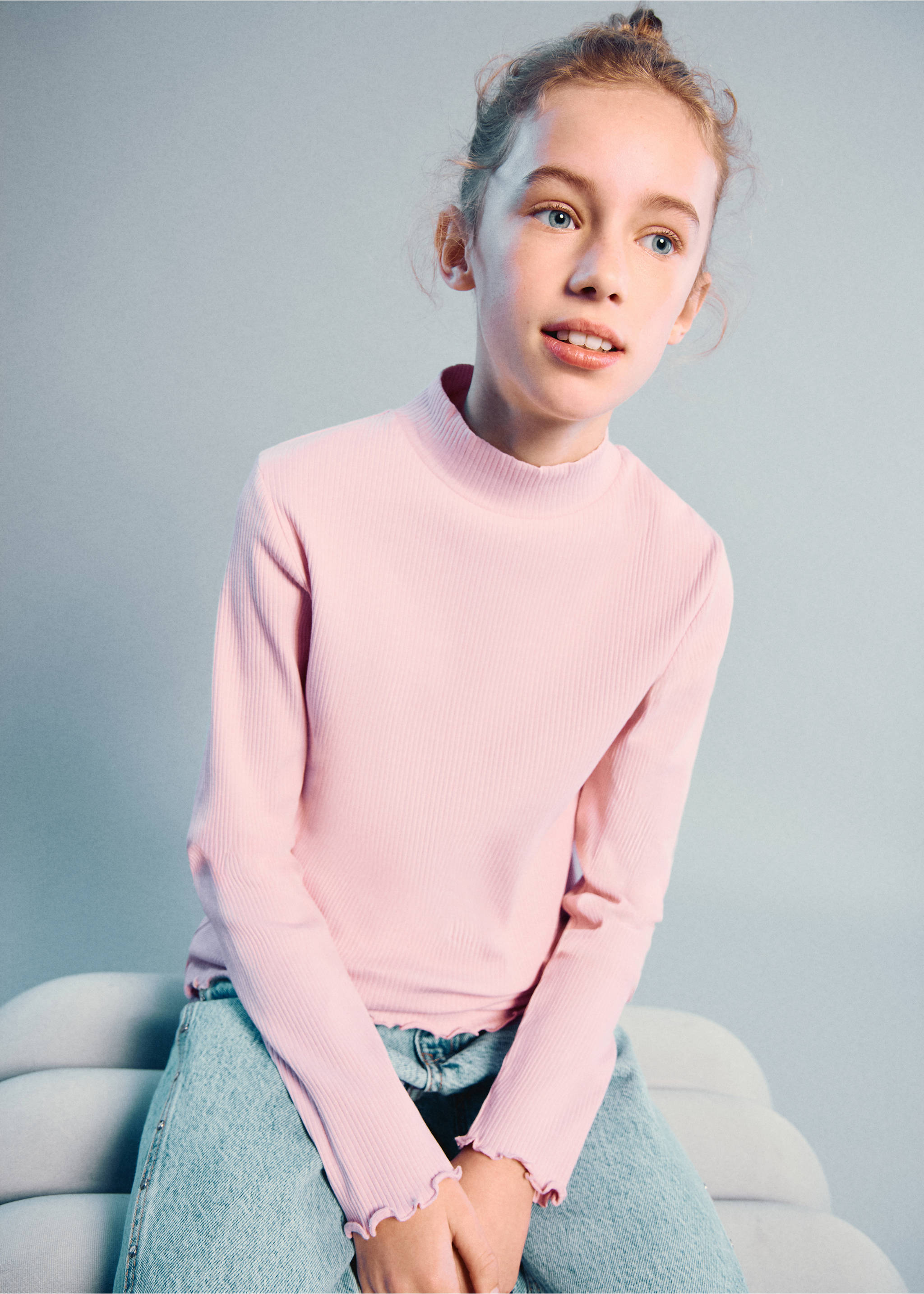 Лонгслив в рубчик - Средний план, Розовый. Ref: 27001341-00.