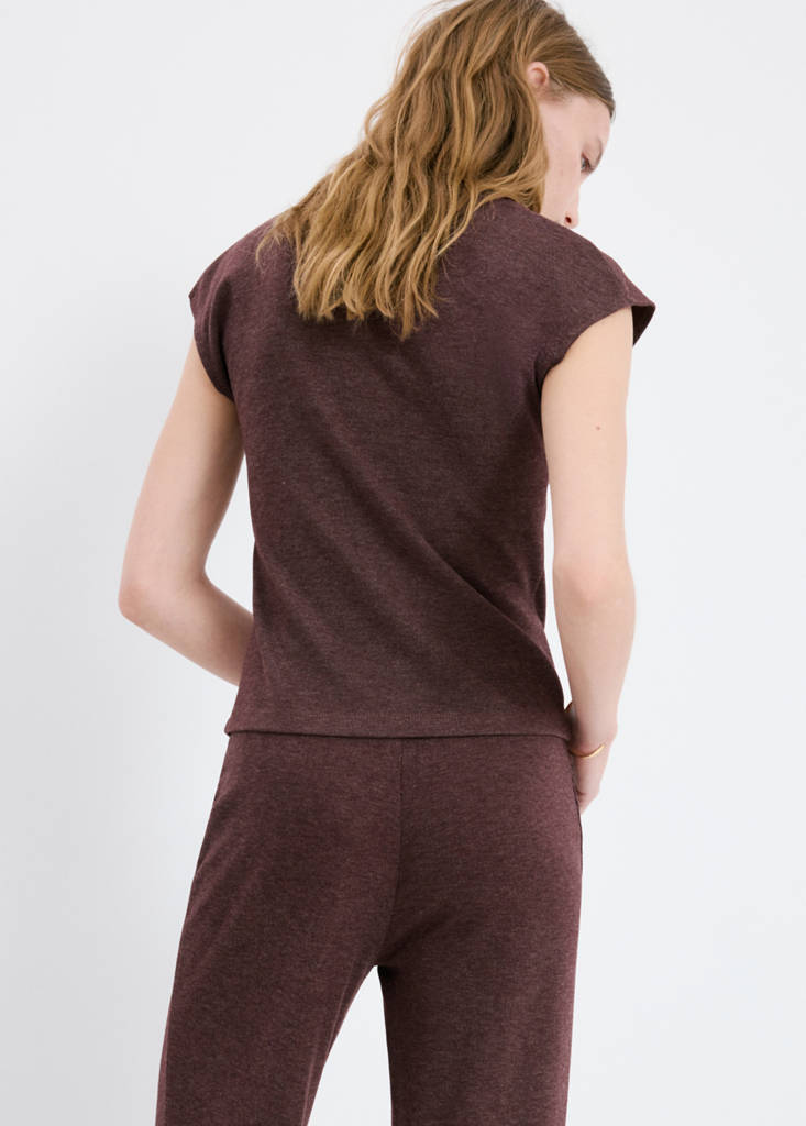 High collar T-shirt — Burgundy