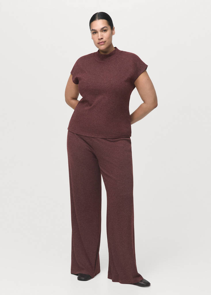 High collar T-shirt — Burgundy