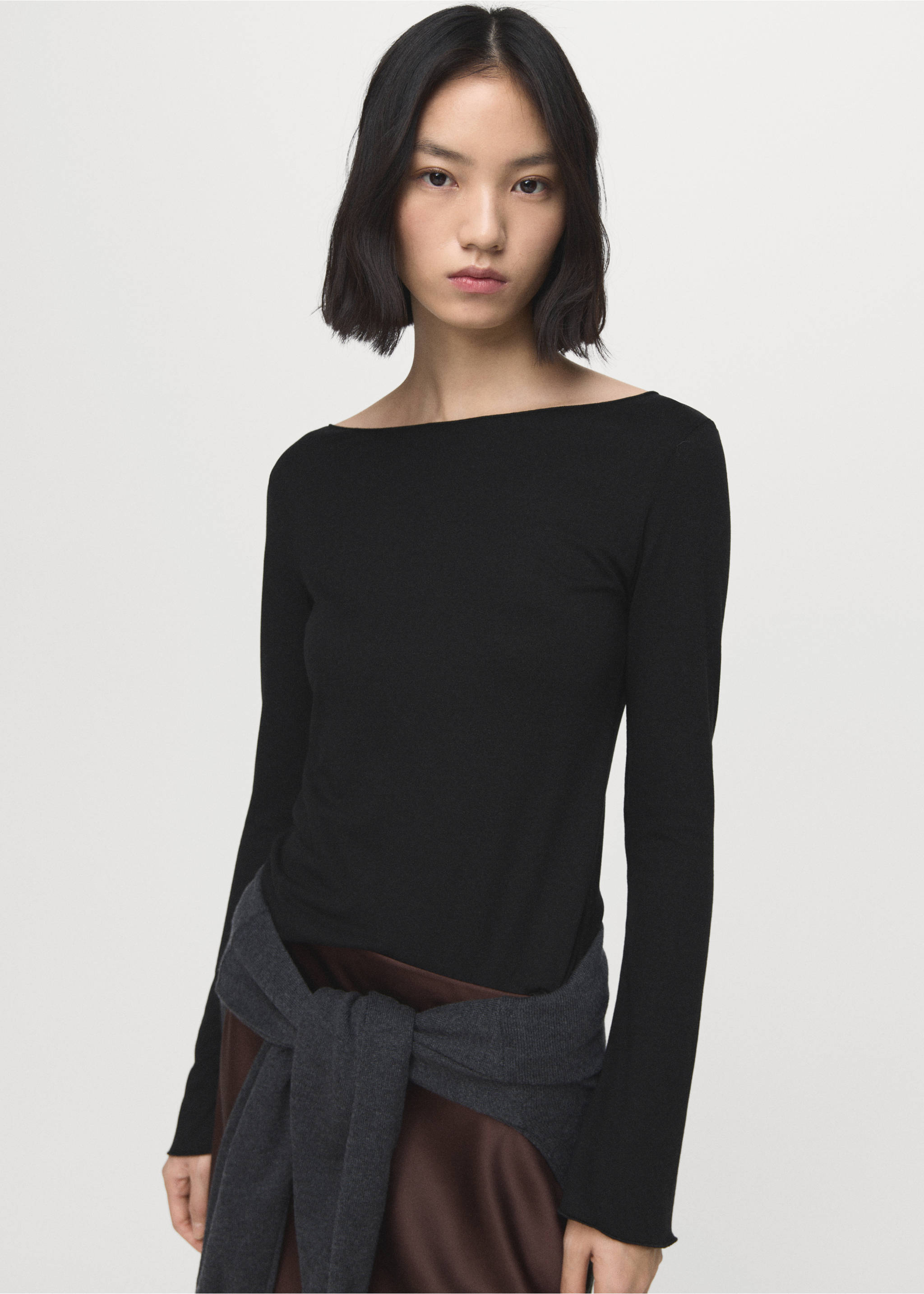 Camiseta cuello barco - Plano medio, Negro. Ref: 27001353-00.