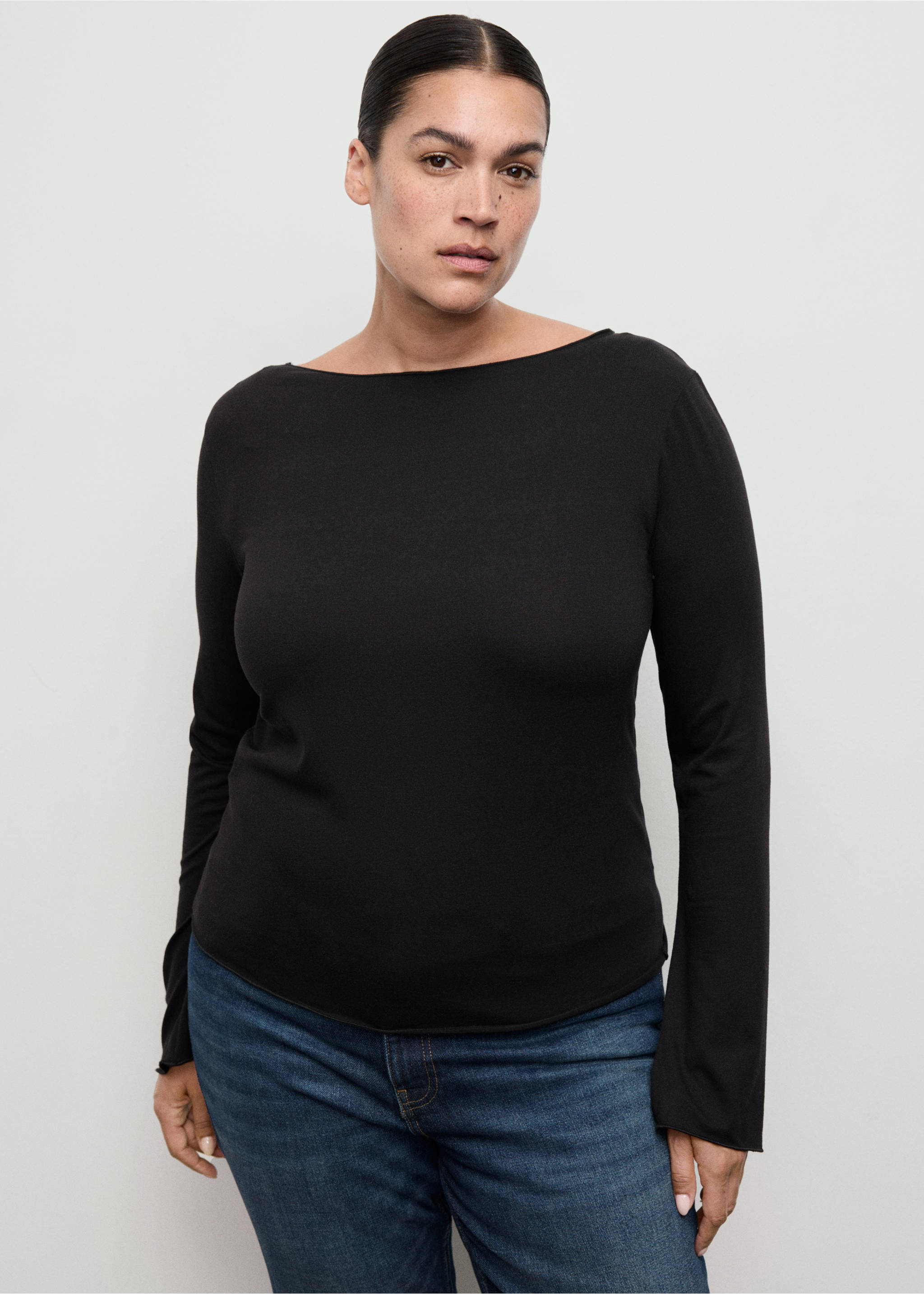 Camiseta cuello barco - Detalle del artículo 5, Negro. Ref: 27001353-00.