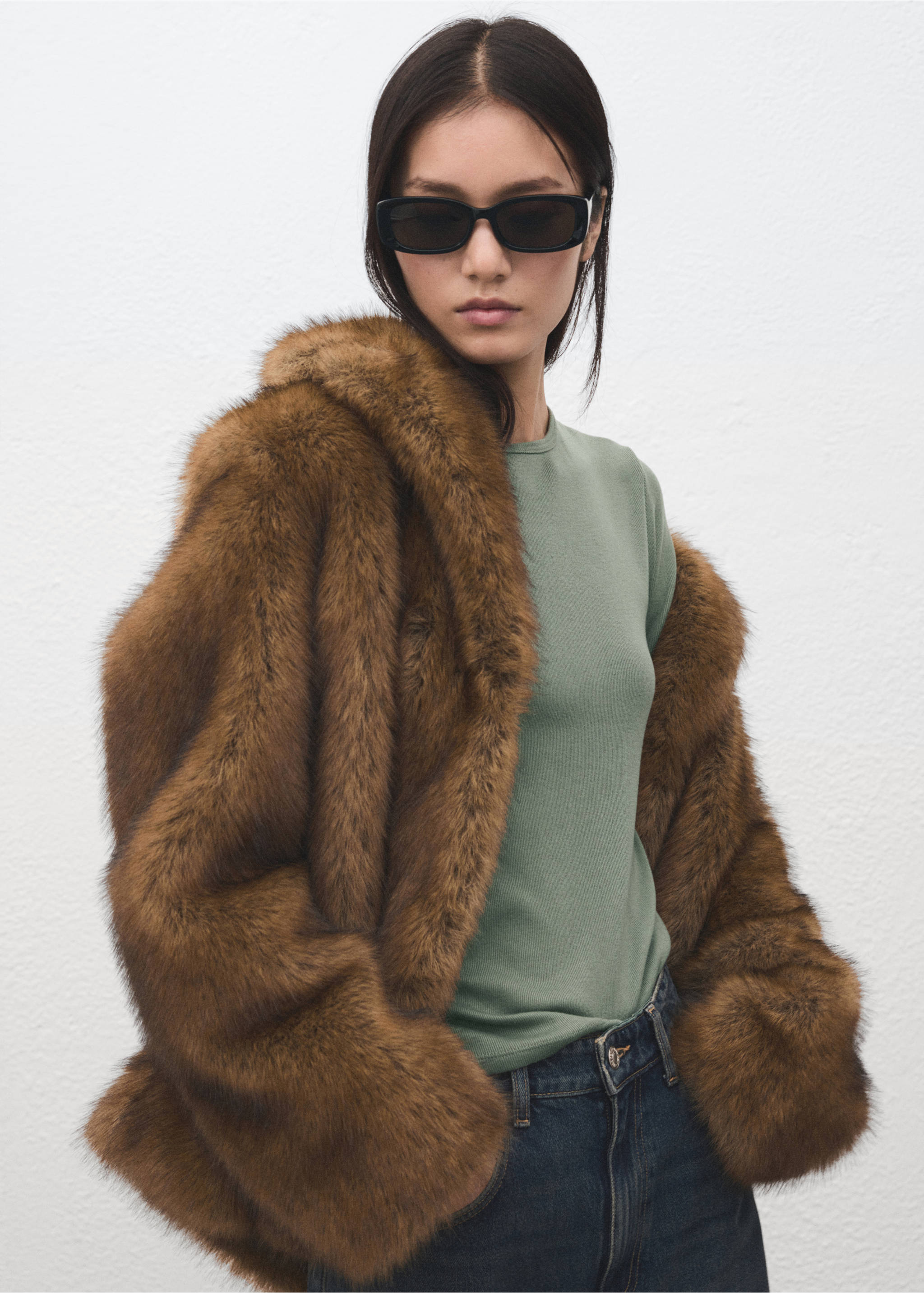 Samarreta màniga llarga canalé - Detall de l'article 1, Caqui. Ref: 27001355-00.