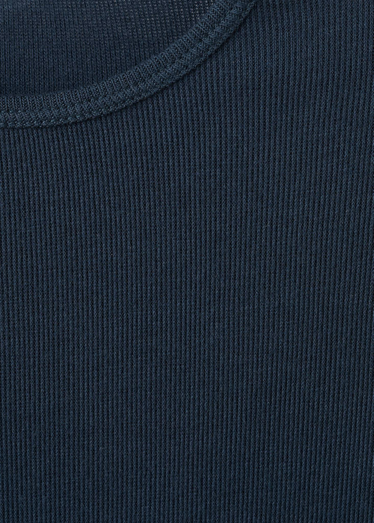 Ribbed long-sleeved t-shirt — Night Blue