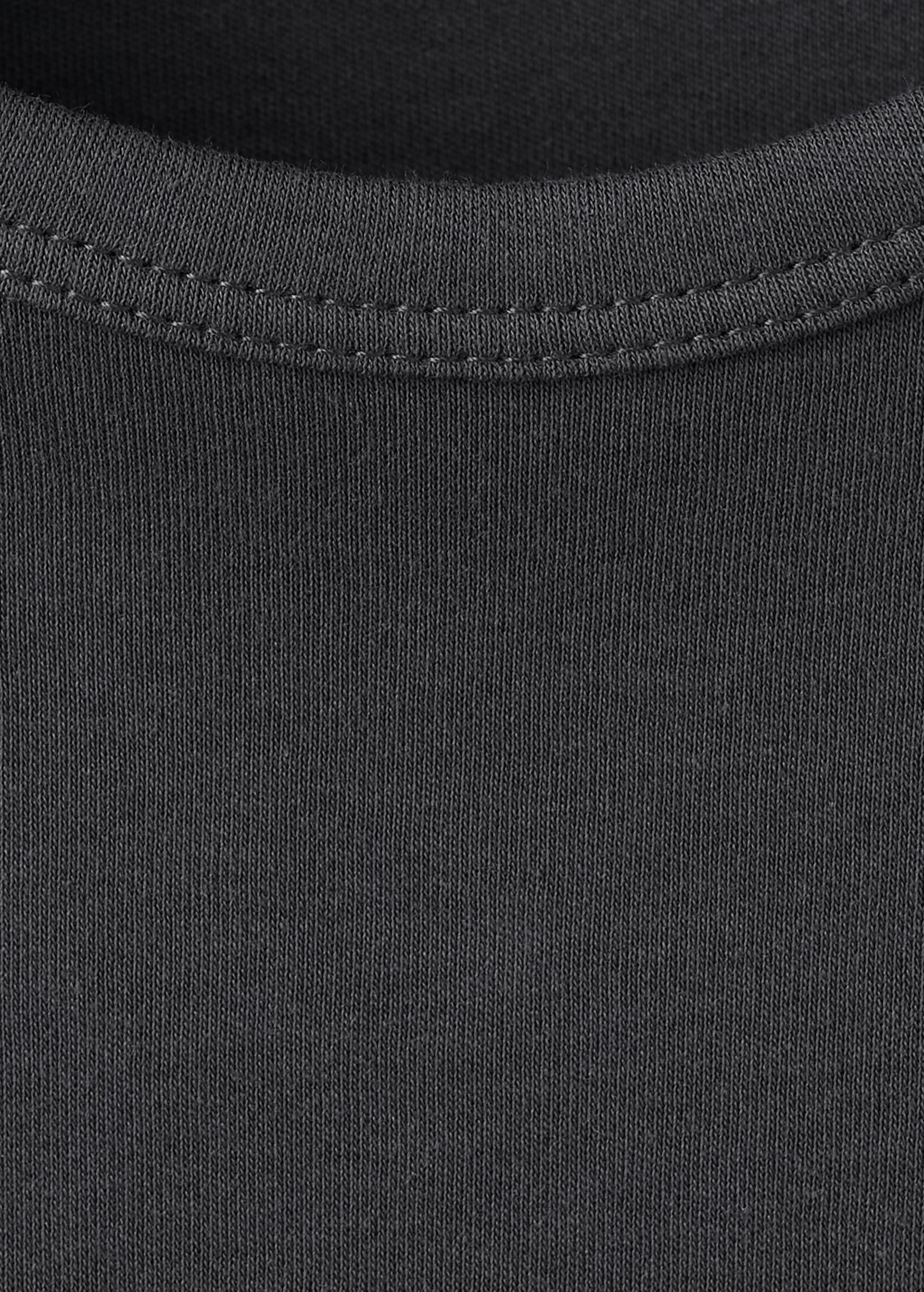 Long sleeve cotton t-shirt - Details of the article 8