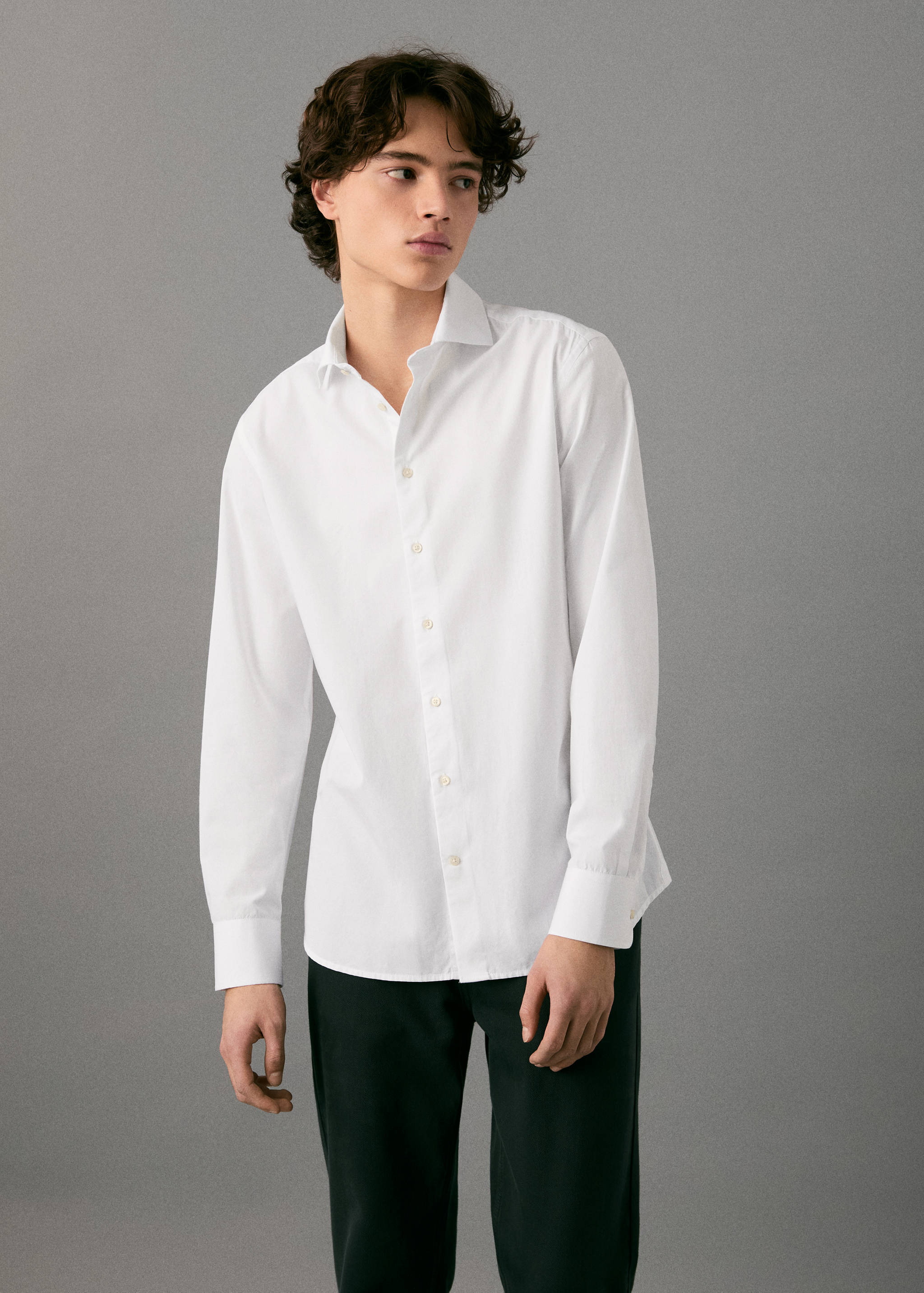 Camisa traje 100% algodón - Plano medio