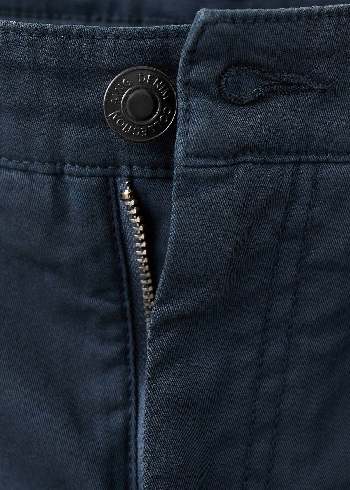 Straight cargo trousers — Navy