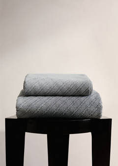 Cotton terry hand towel with diagonal structure — Indigo Blue 1
